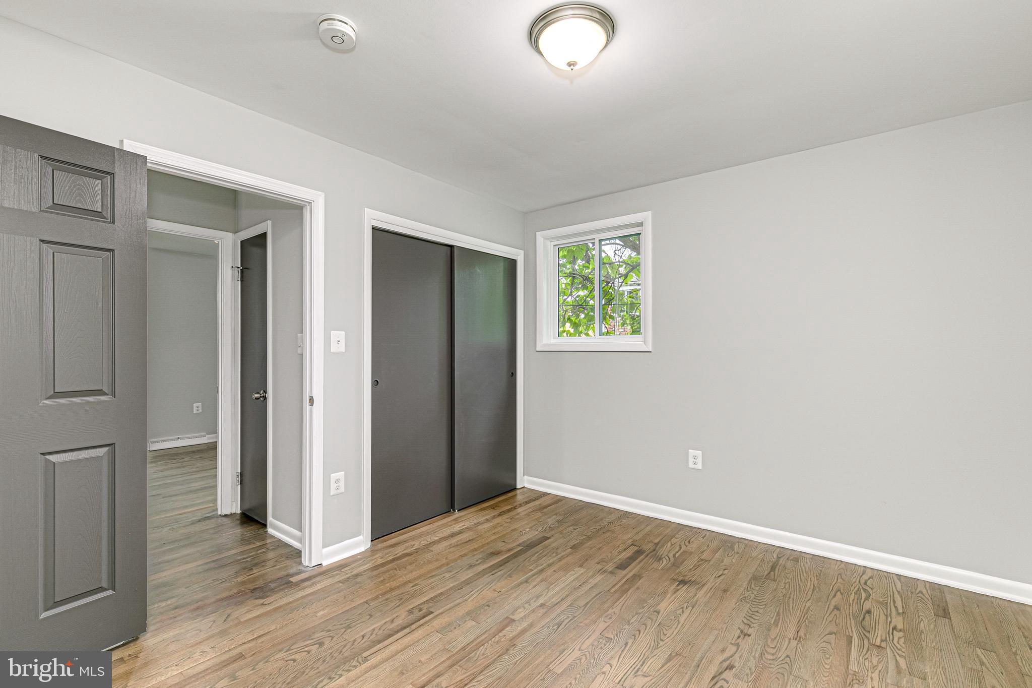 SUNNYSIDE - Residential