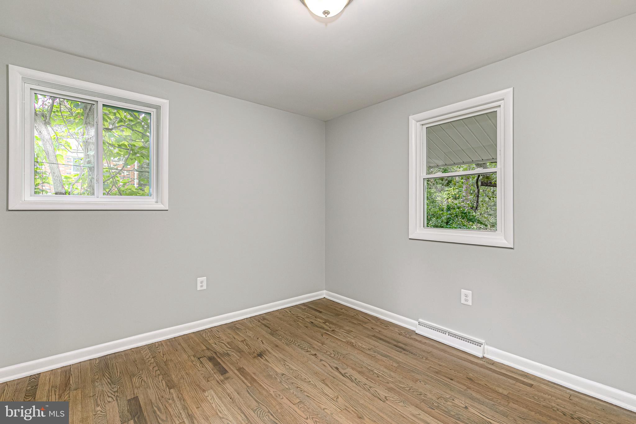 SUNNYSIDE - Residential