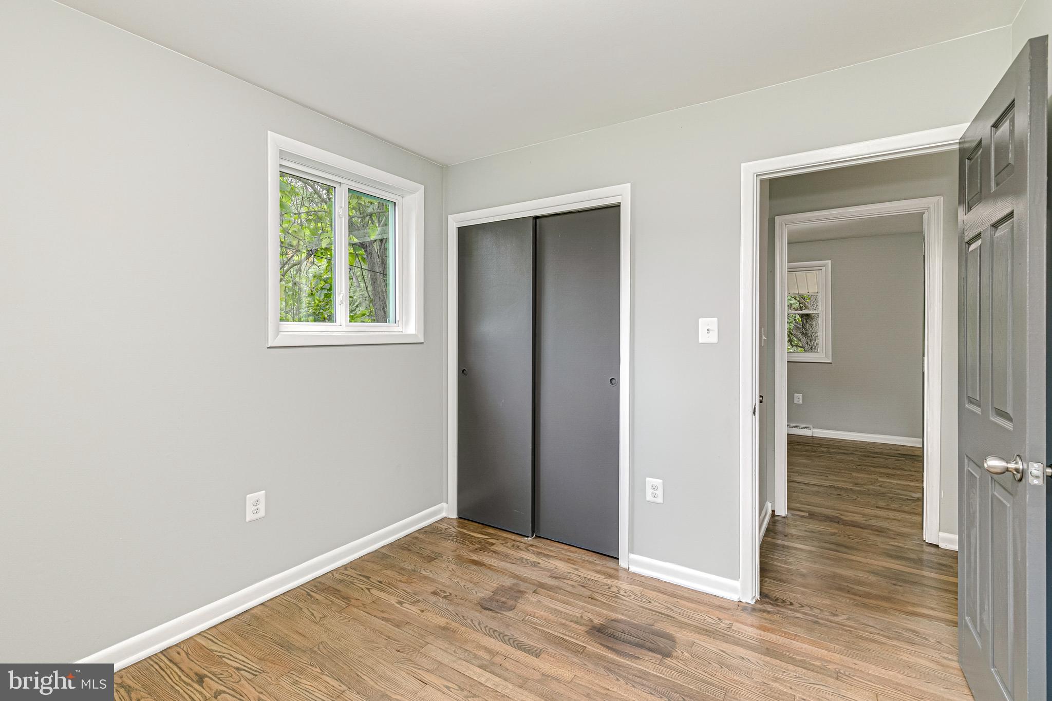 SUNNYSIDE - Residential