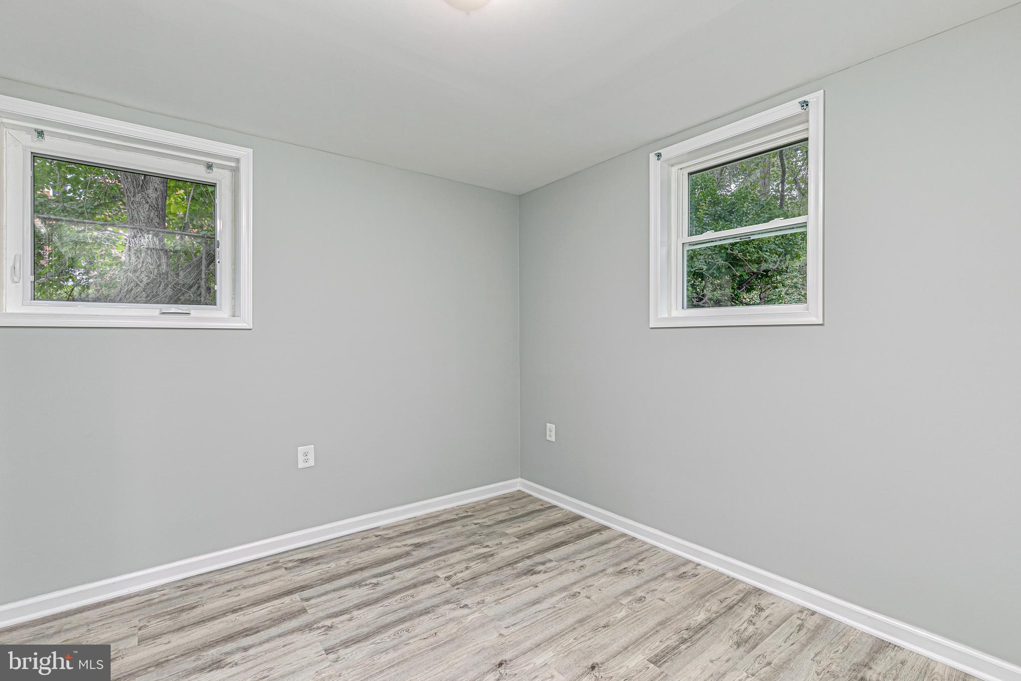 SUNNYSIDE - Residential