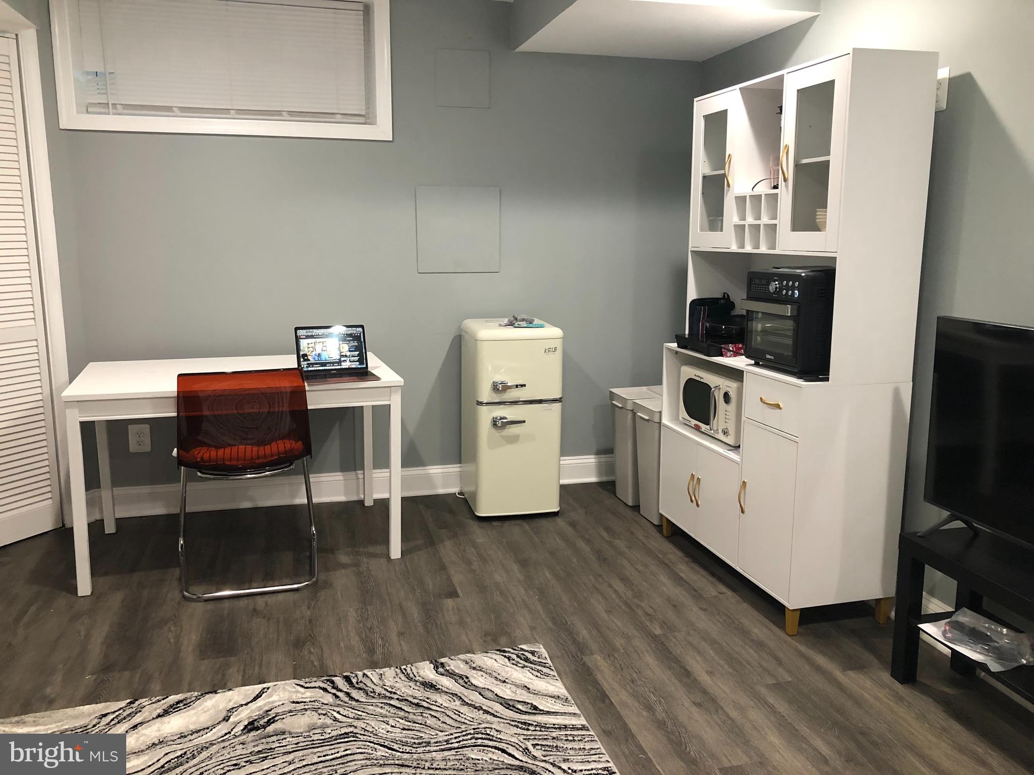 MILTON-MONTFORD - Residential