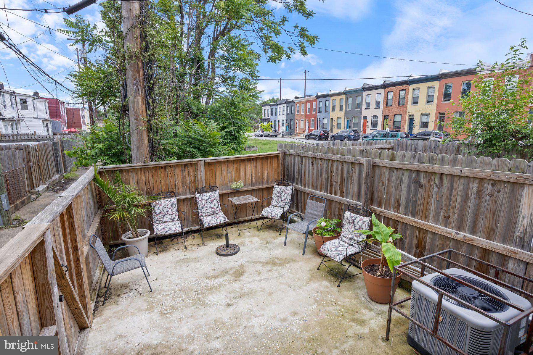 MILTON-MONTFORD - Residential