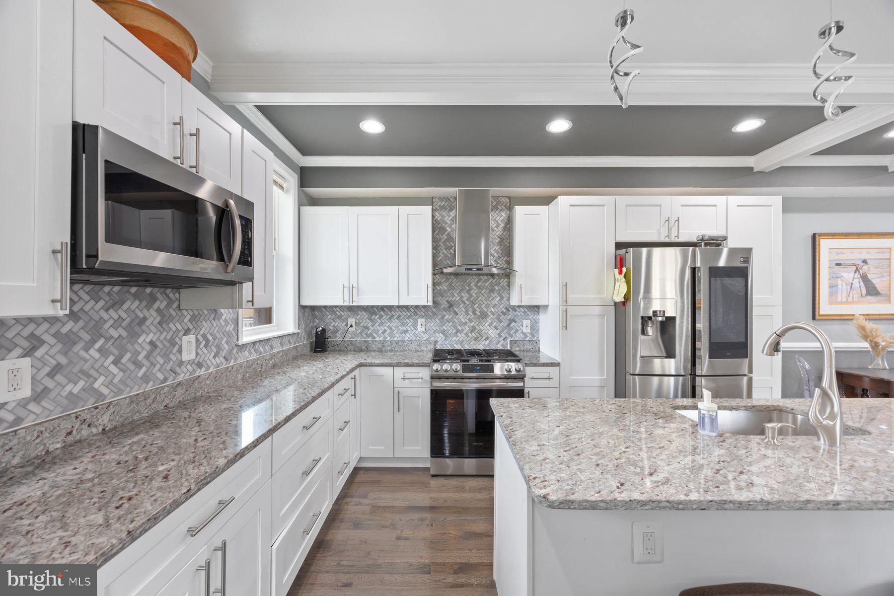 MILTON-MONTFORD - Residential