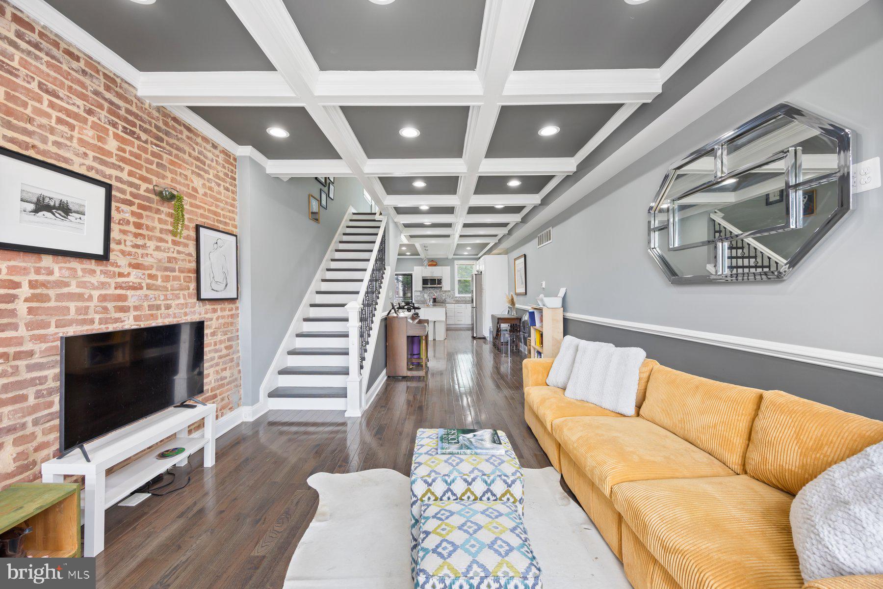 MILTON-MONTFORD - Residential