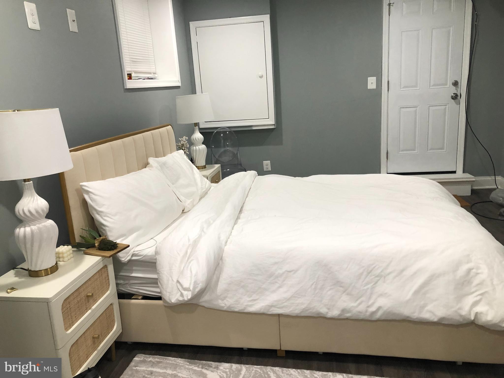 MILTON-MONTFORD - Residential