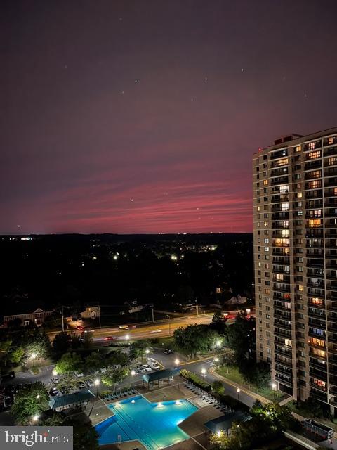 SKYLINE SQUARE CONDO - Residential