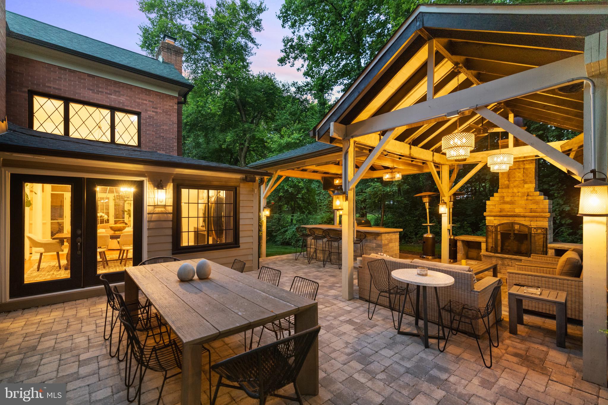 VALE WOODS KNOLLS - Residential