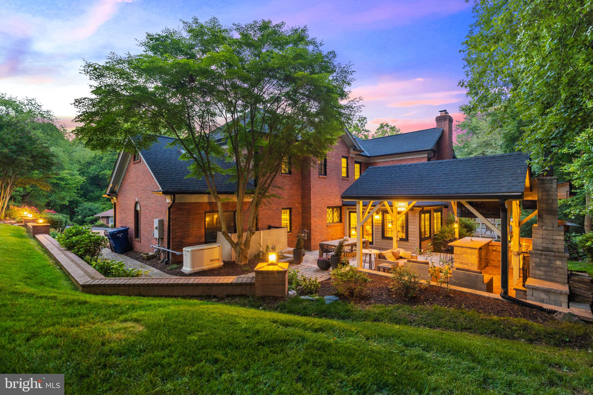 VALE WOODS KNOLLS - Residential