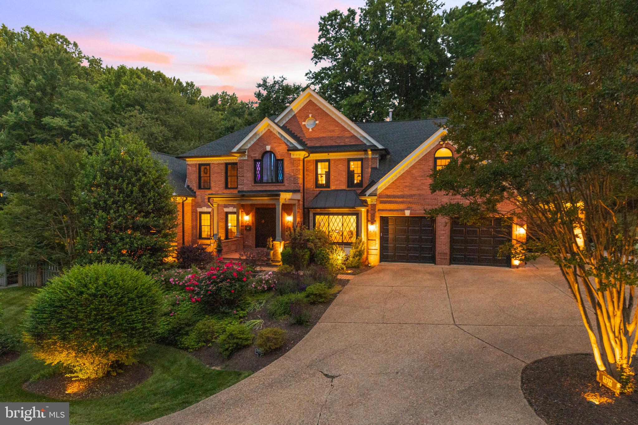 VALE WOODS KNOLLS - Residential