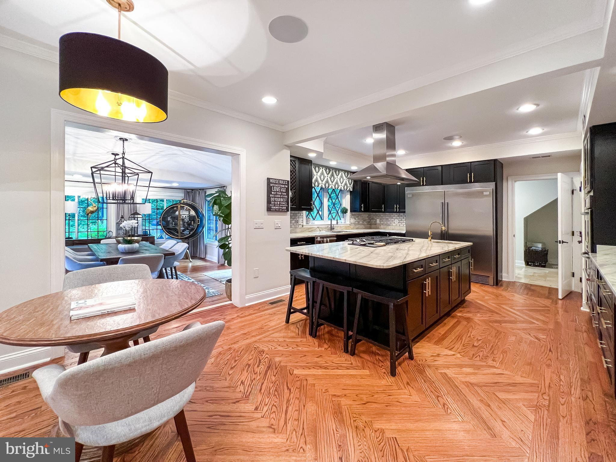 VALE WOODS KNOLLS - Residential