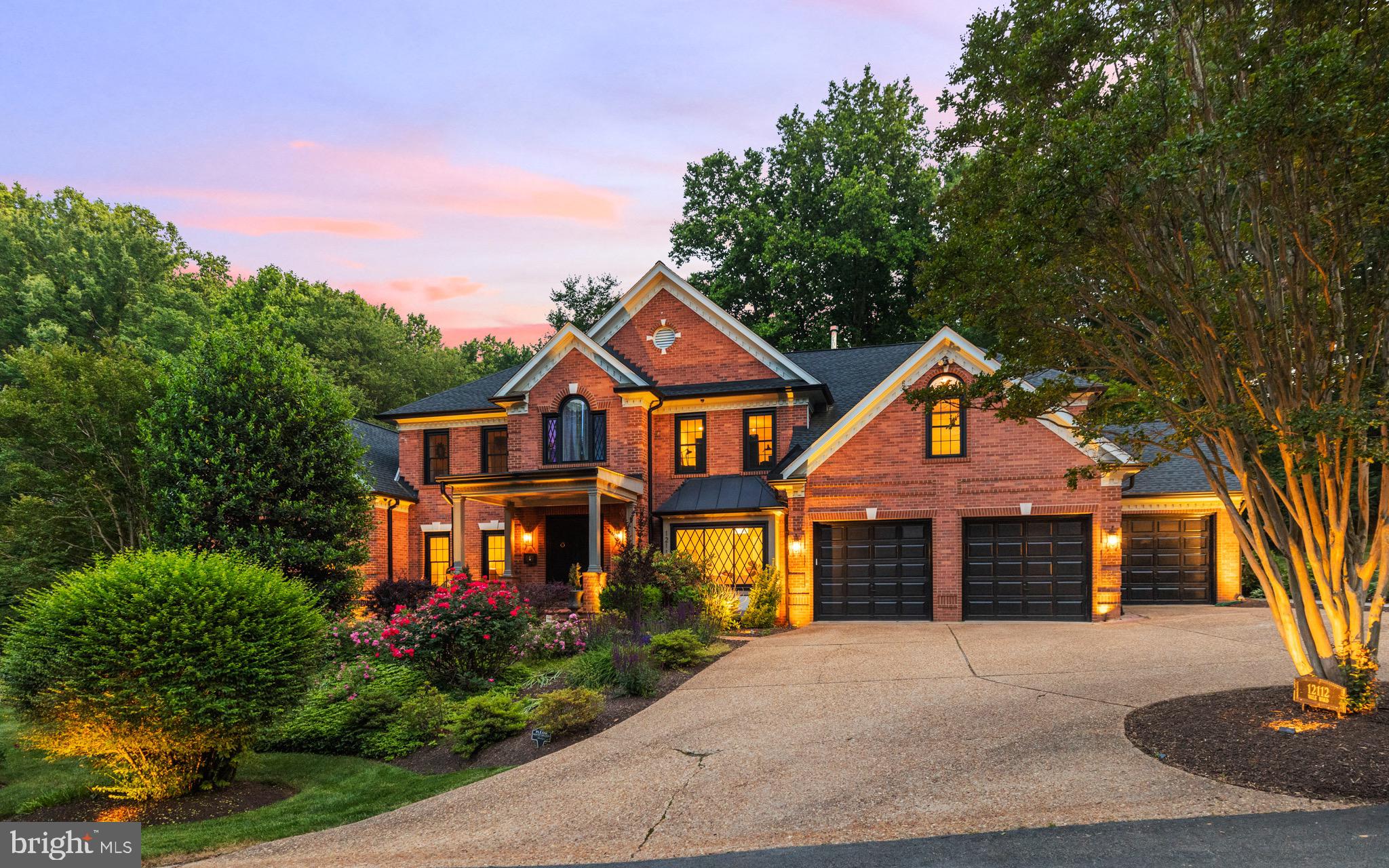 VALE WOODS KNOLLS - Residential