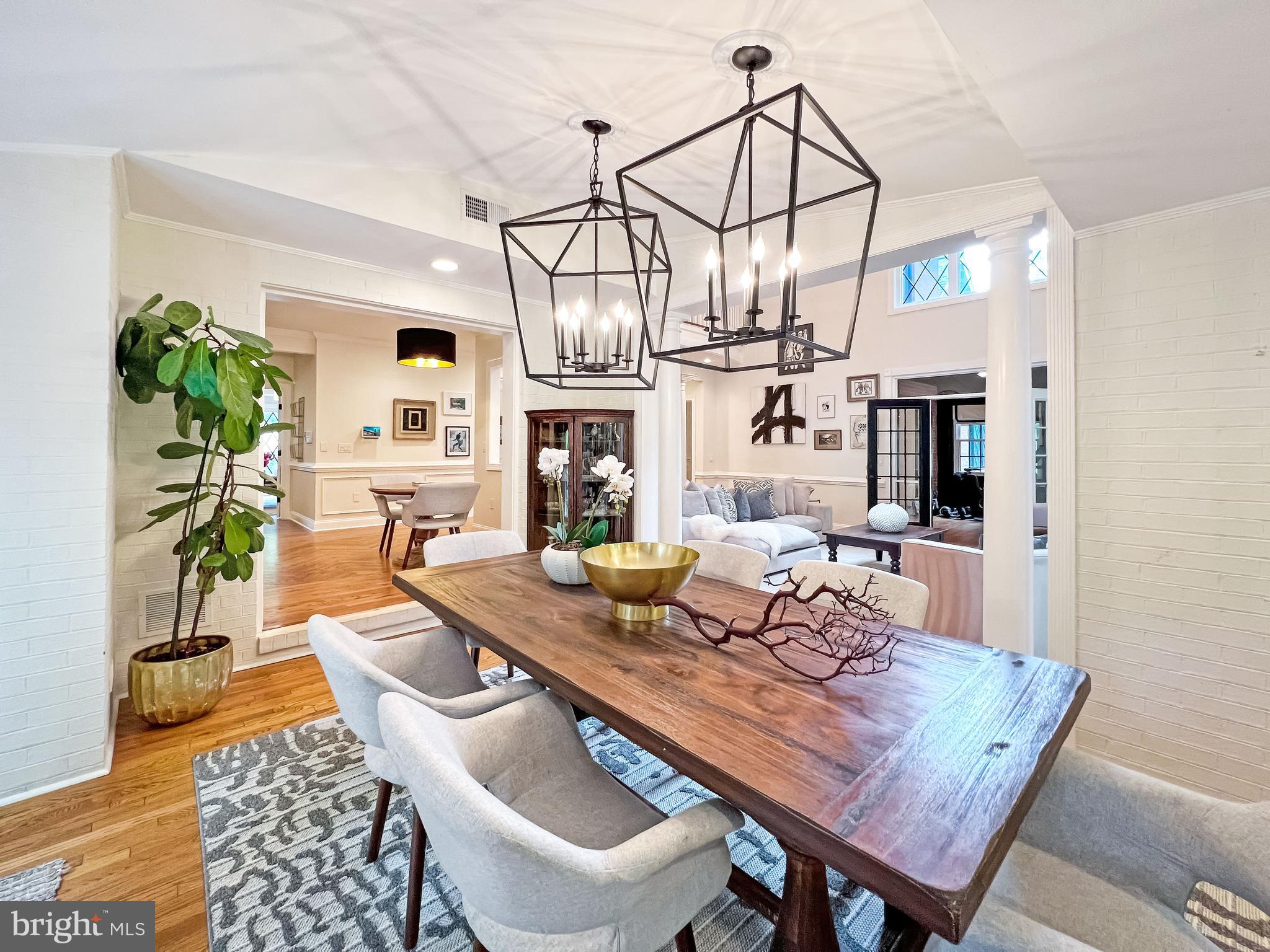 VALE WOODS KNOLLS - Residential