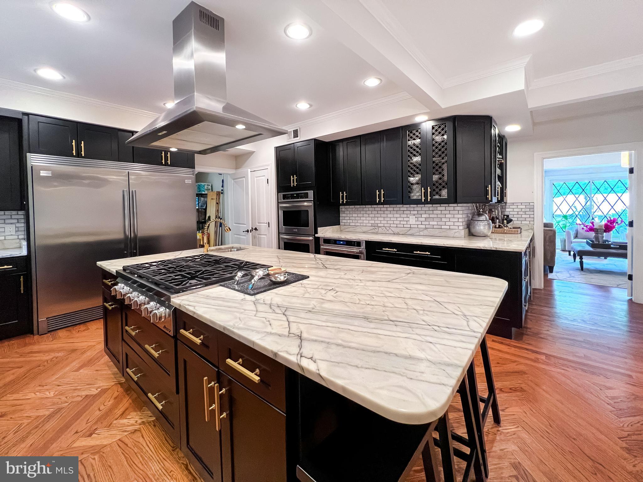 VALE WOODS KNOLLS - Residential