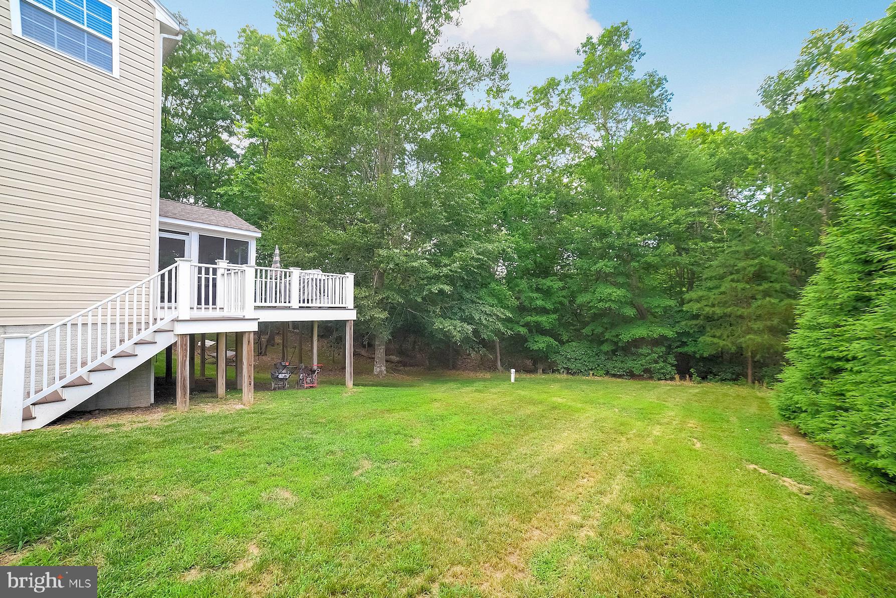 RIVERSIDE FARMS - Residential