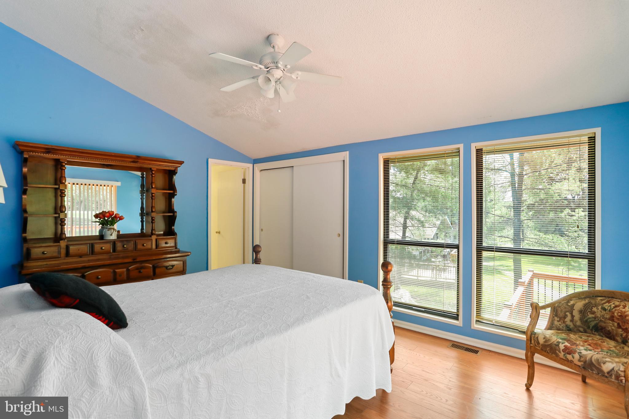 THE WOODS - Residential