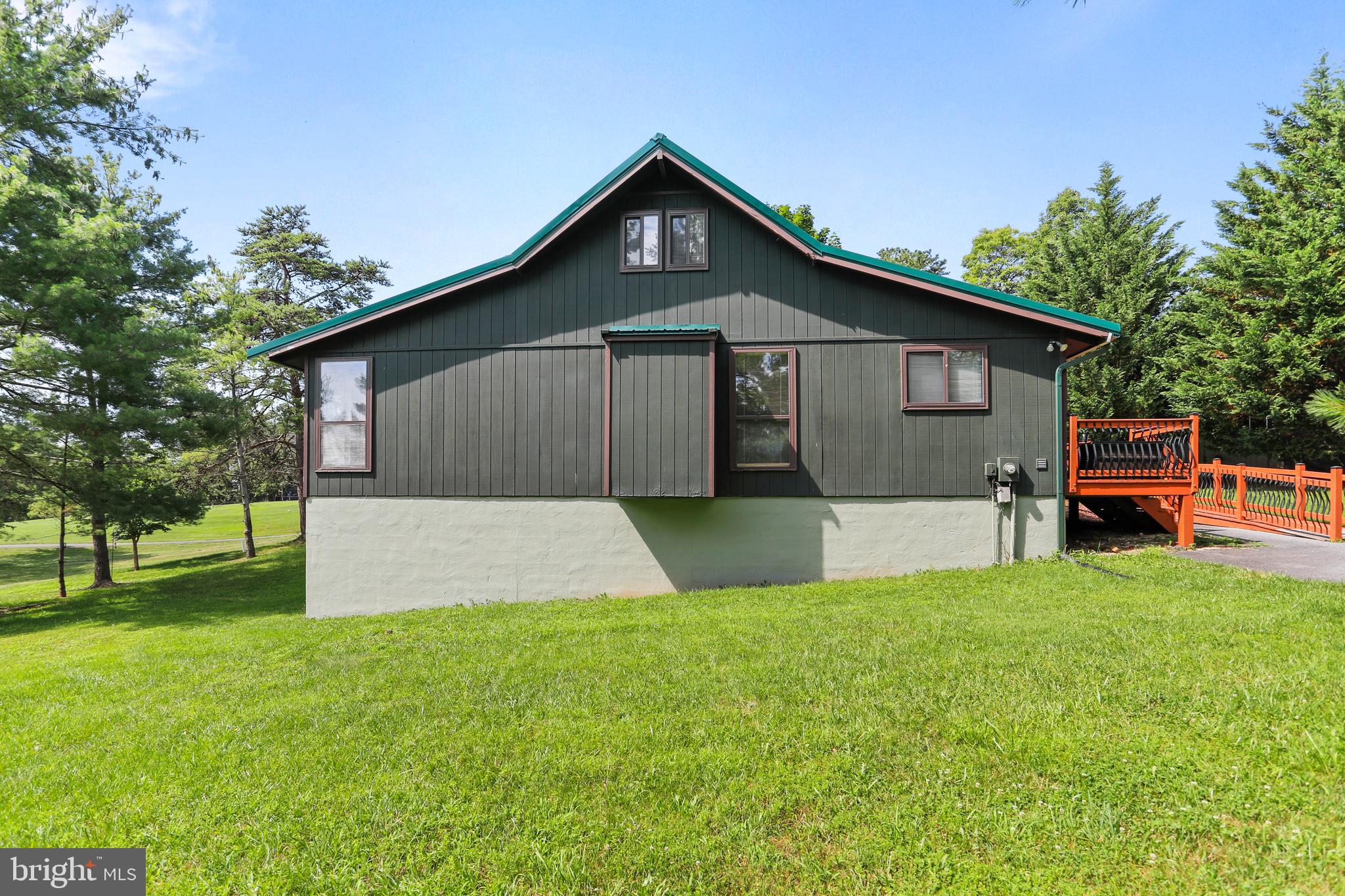 THE WOODS - Residential