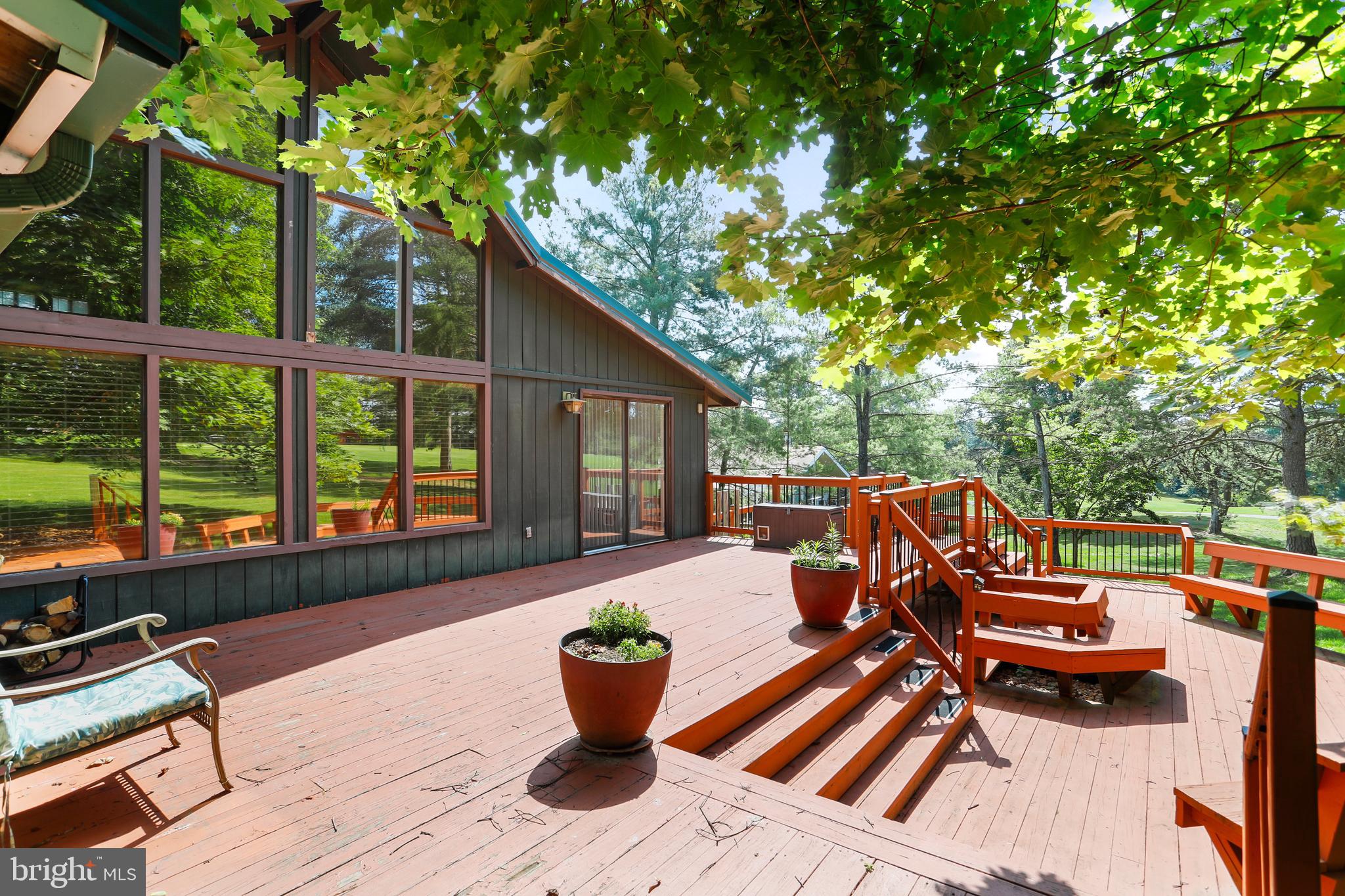 THE WOODS - Residential