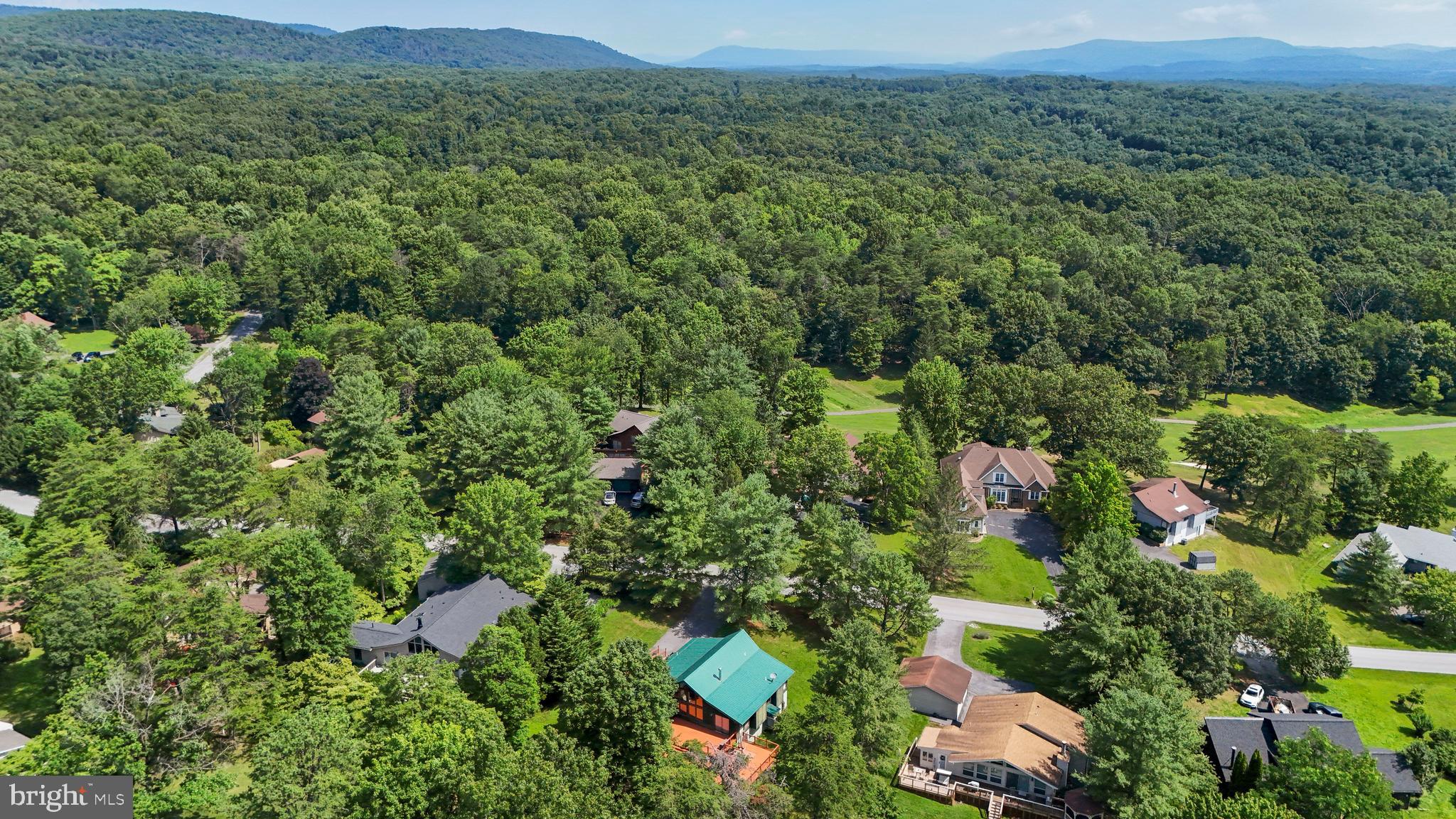 THE WOODS - Residential