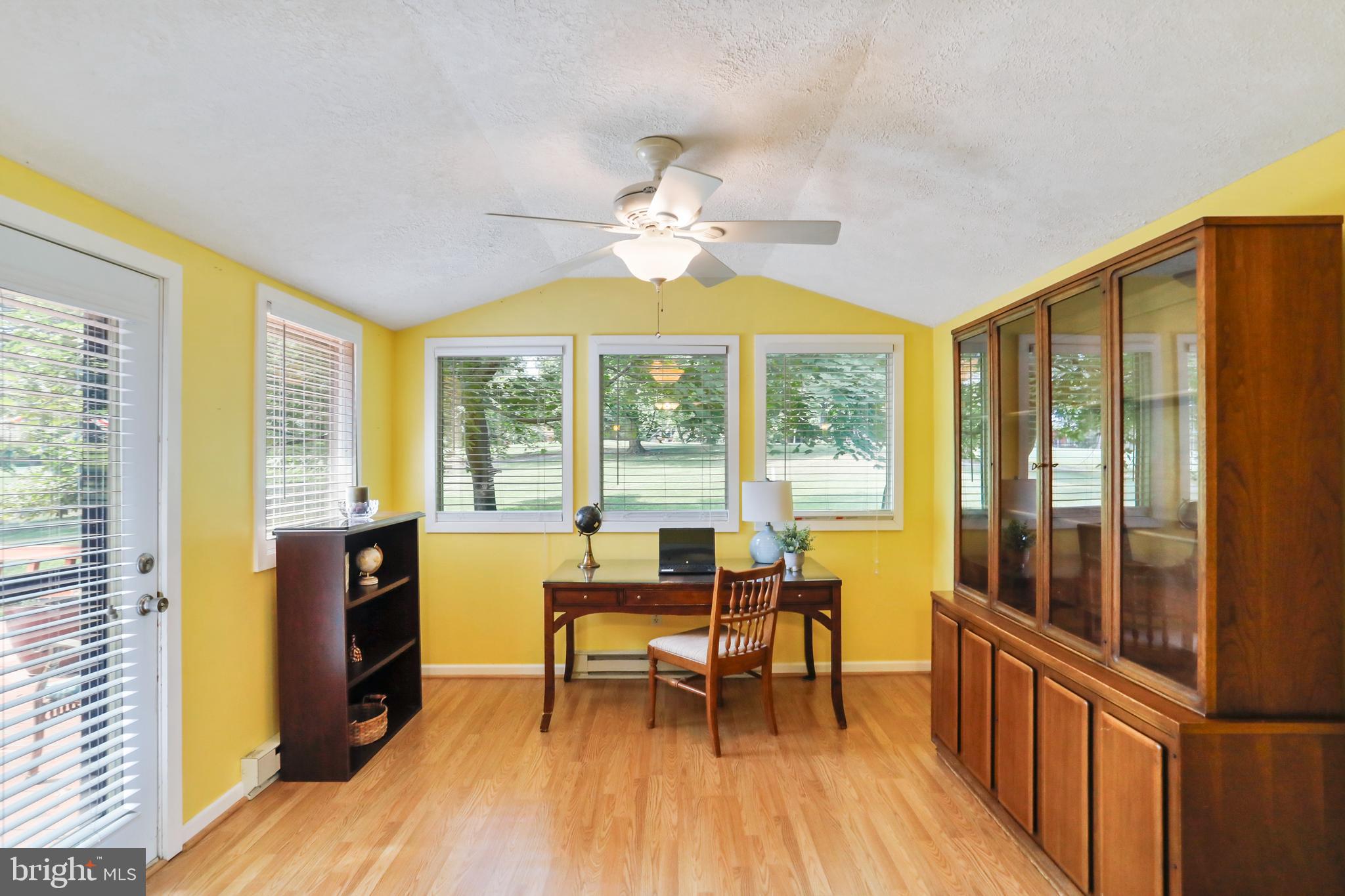 THE WOODS - Residential