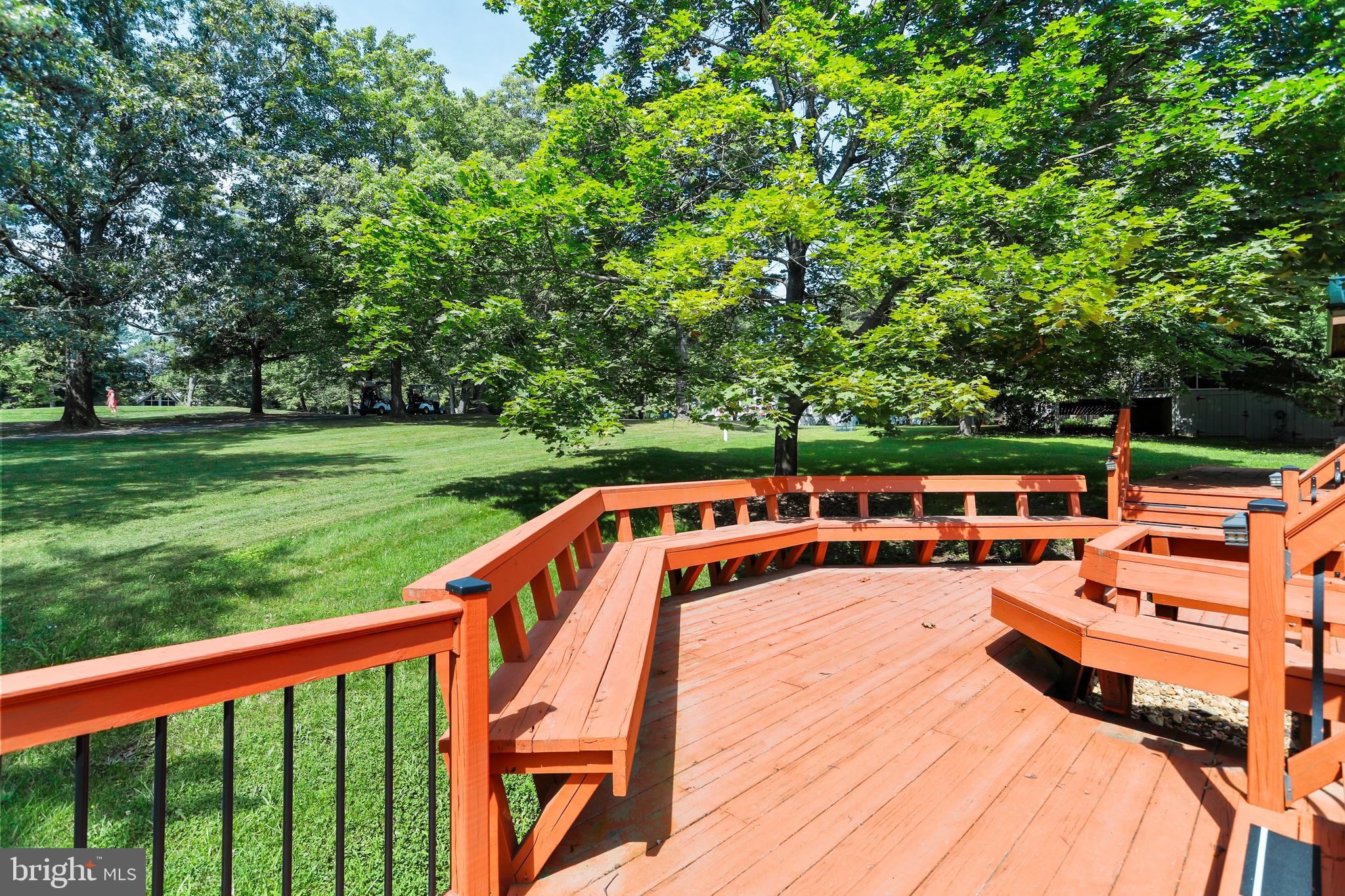 THE WOODS - Residential