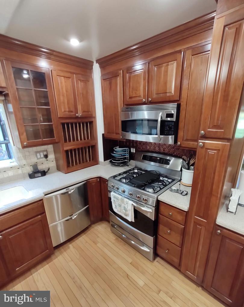 7221 LEONARDTOWN ROAD