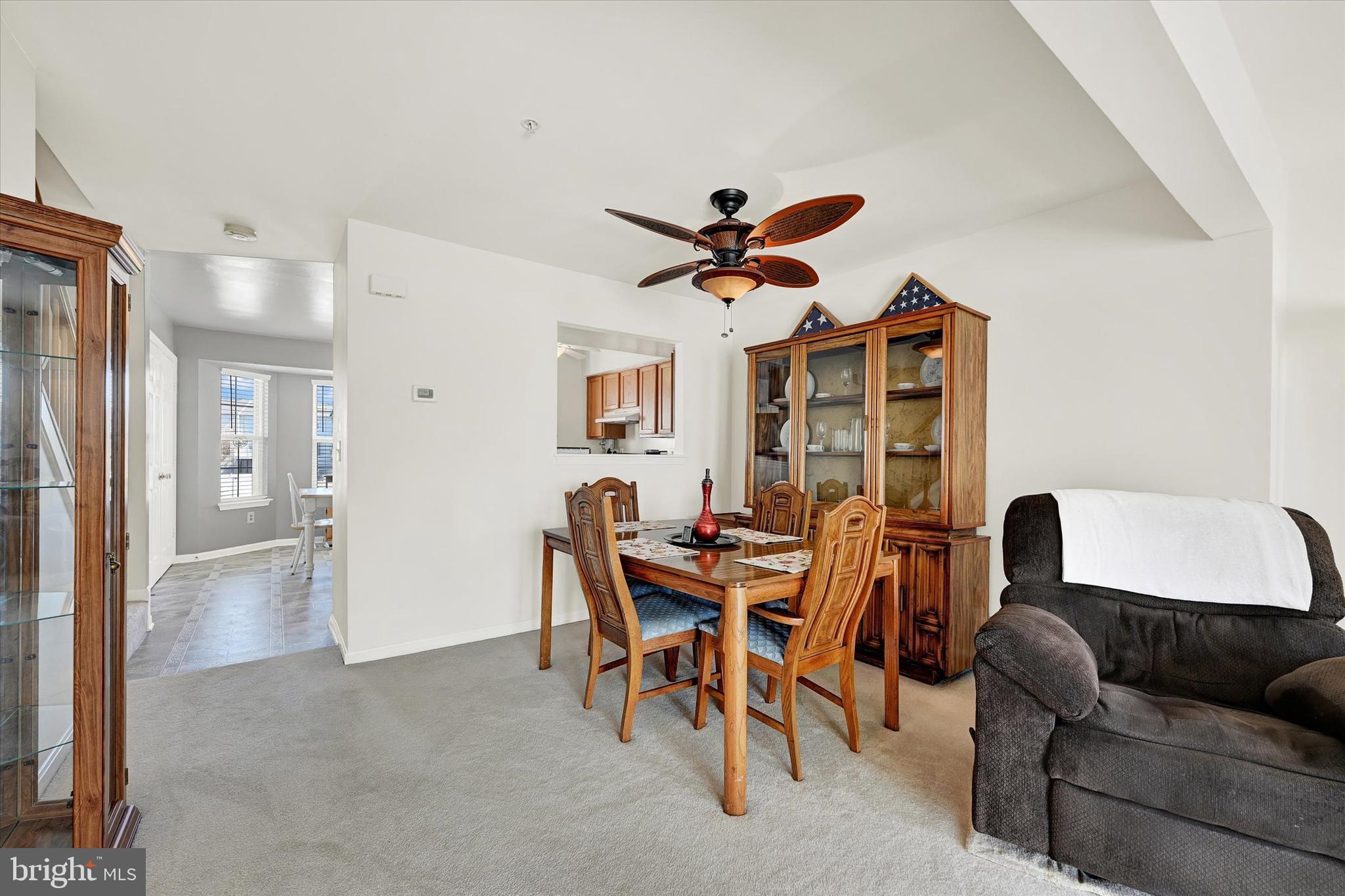 CARROLLWOOD MANOR - Residential