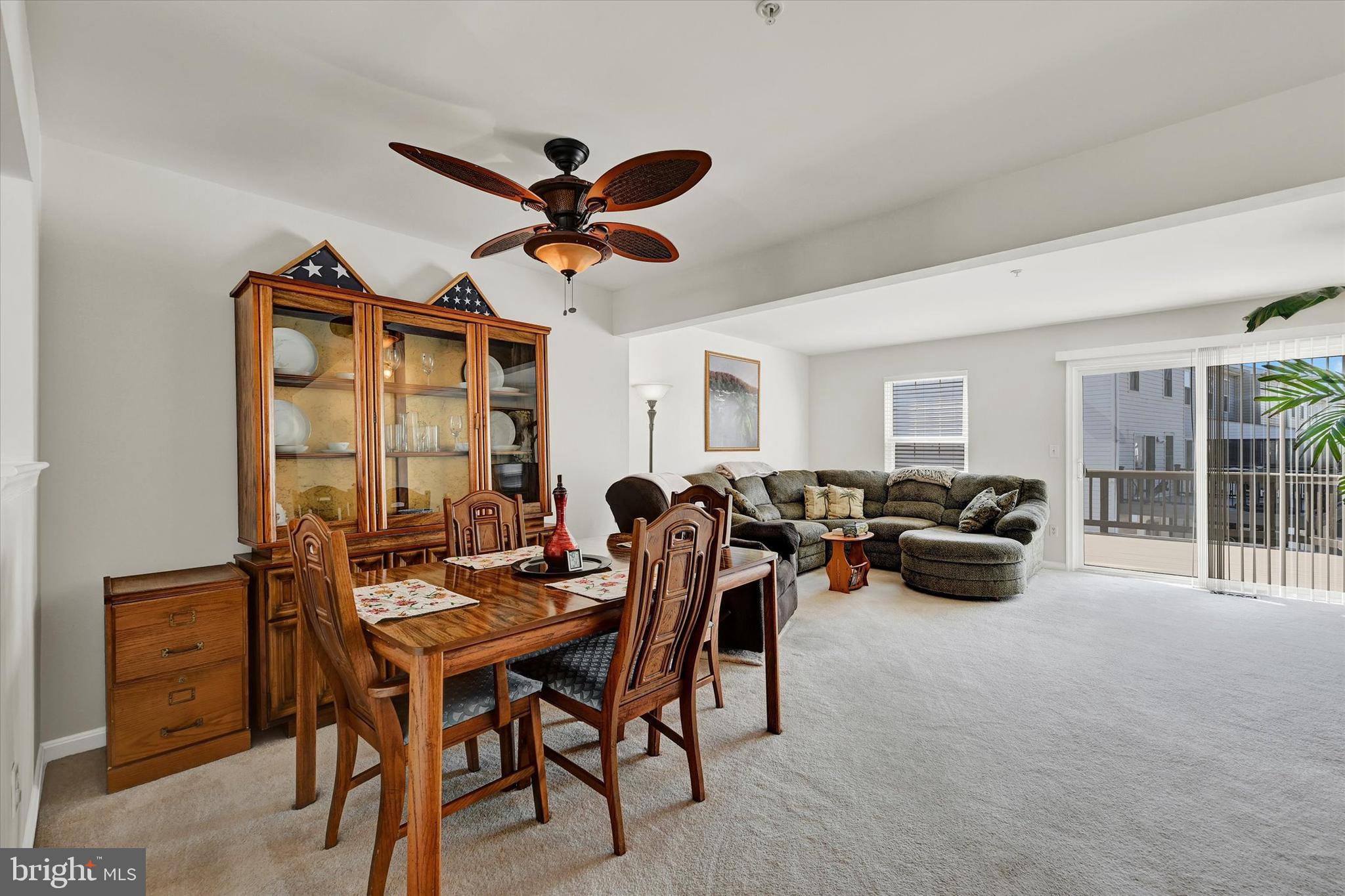 CARROLLWOOD MANOR - Residential