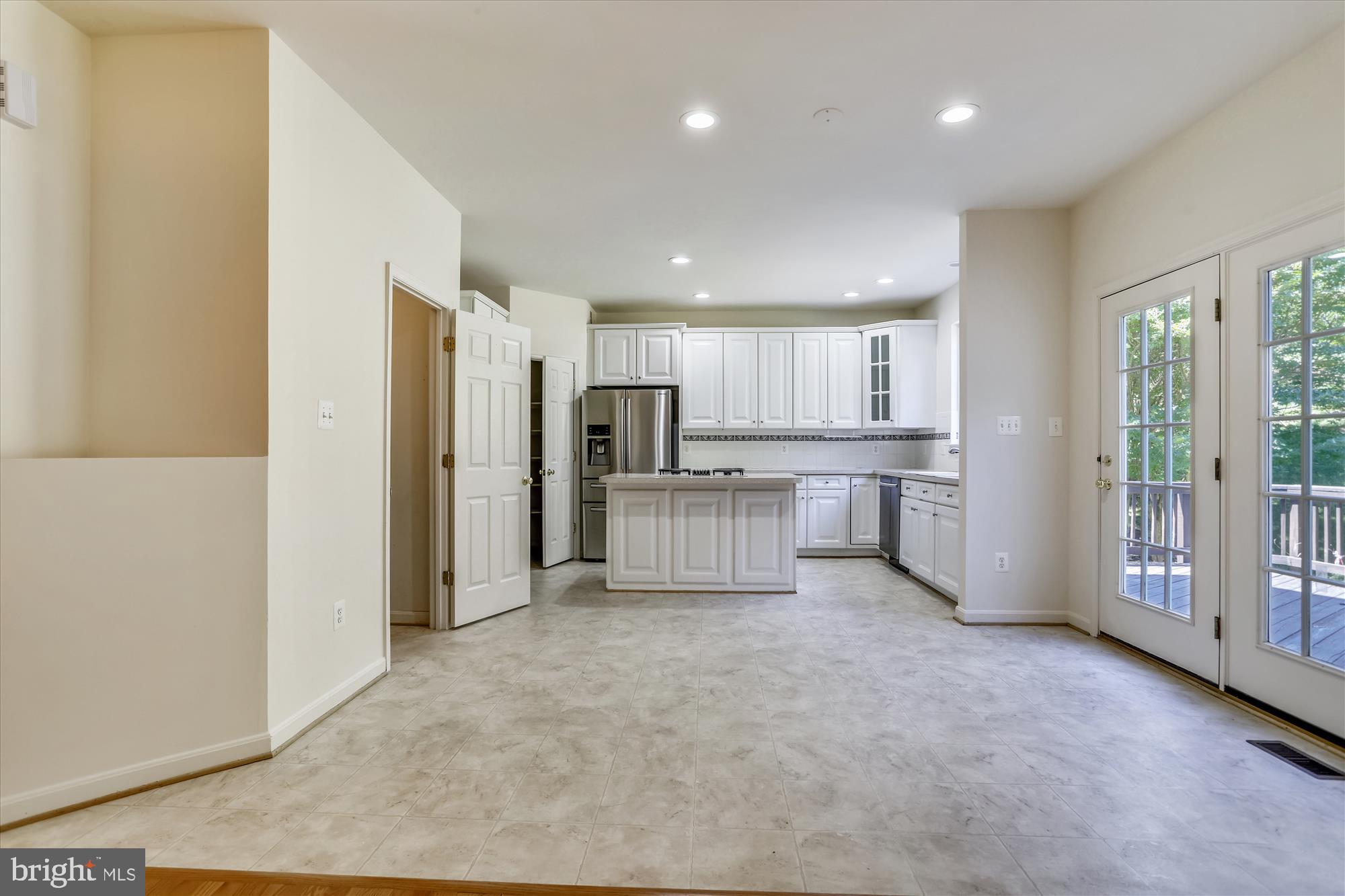 FRANKLIN MEADOWS - Residential