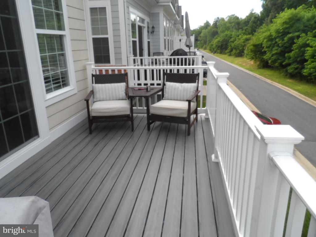 THE VILLAGES OF STEEPLEC - Residential Lease