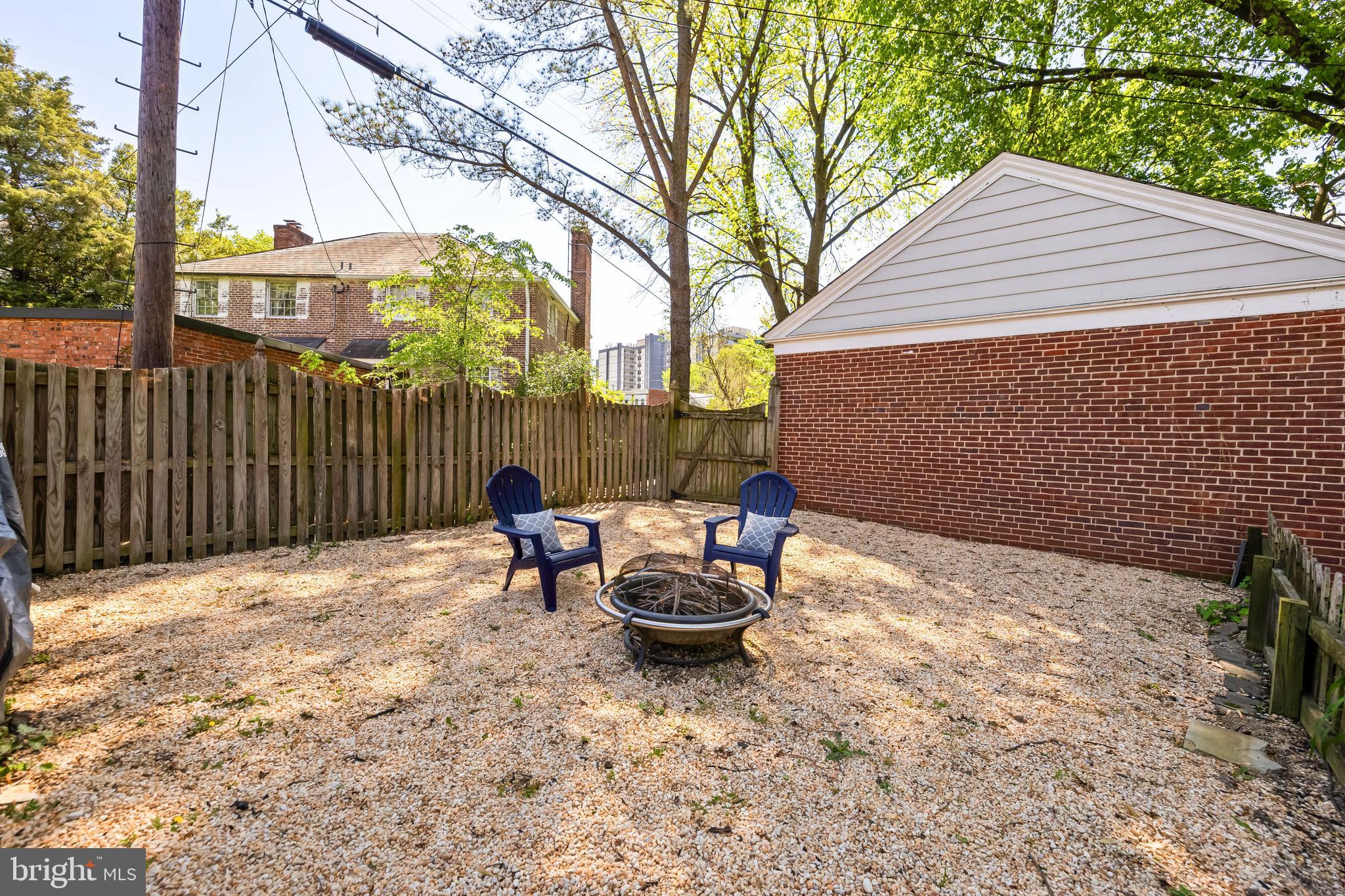 HOMELAND HISTORIC DISTRICT - Residential