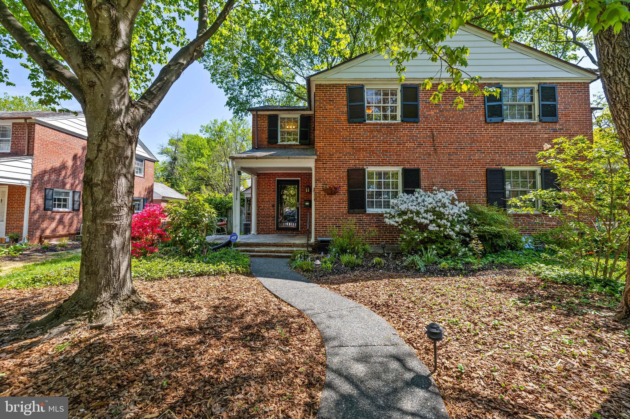 HOMELAND HISTORIC DISTRICT - Residential