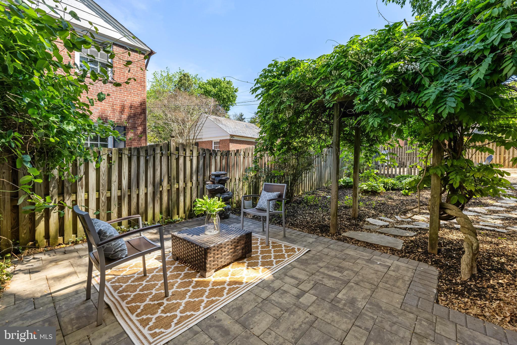 HOMELAND HISTORIC DISTRICT - Residential