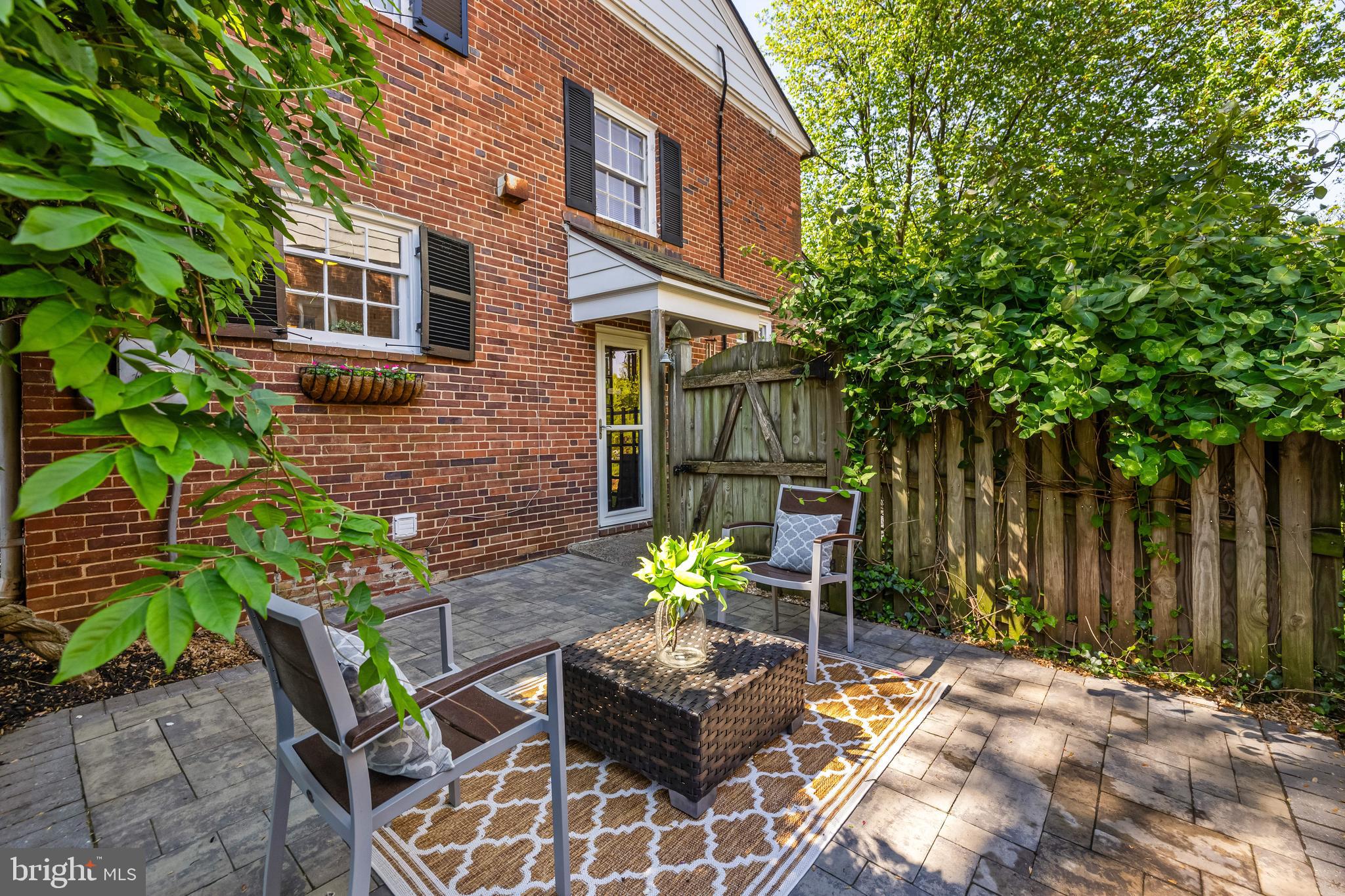 HOMELAND HISTORIC DISTRICT - Residential