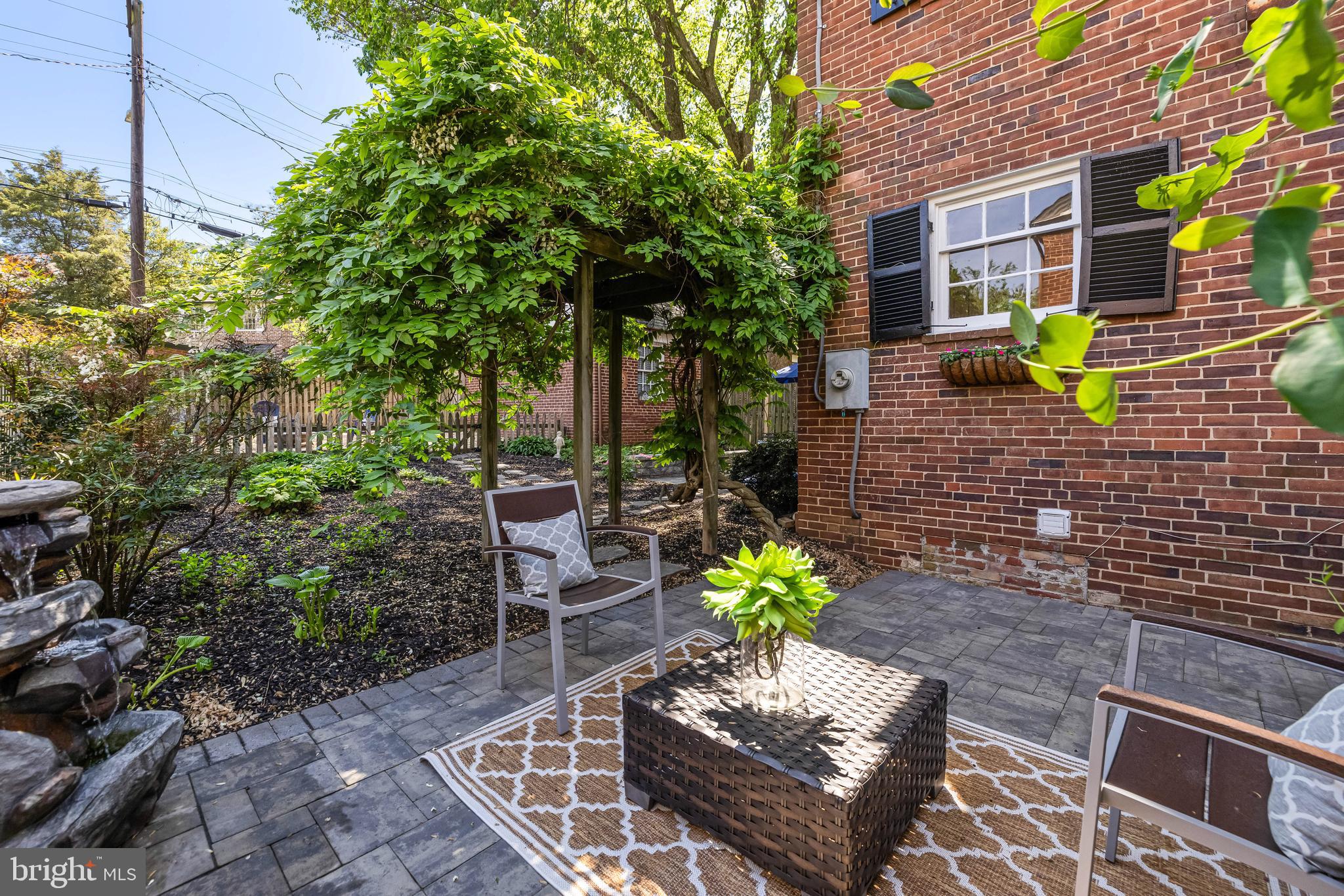 HOMELAND HISTORIC DISTRICT - Residential