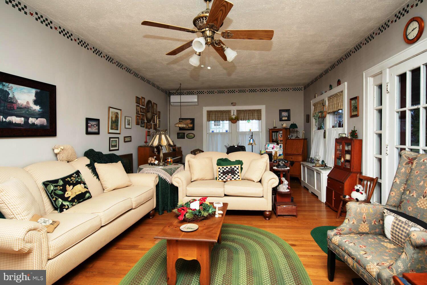 GLENSIDE - Residential