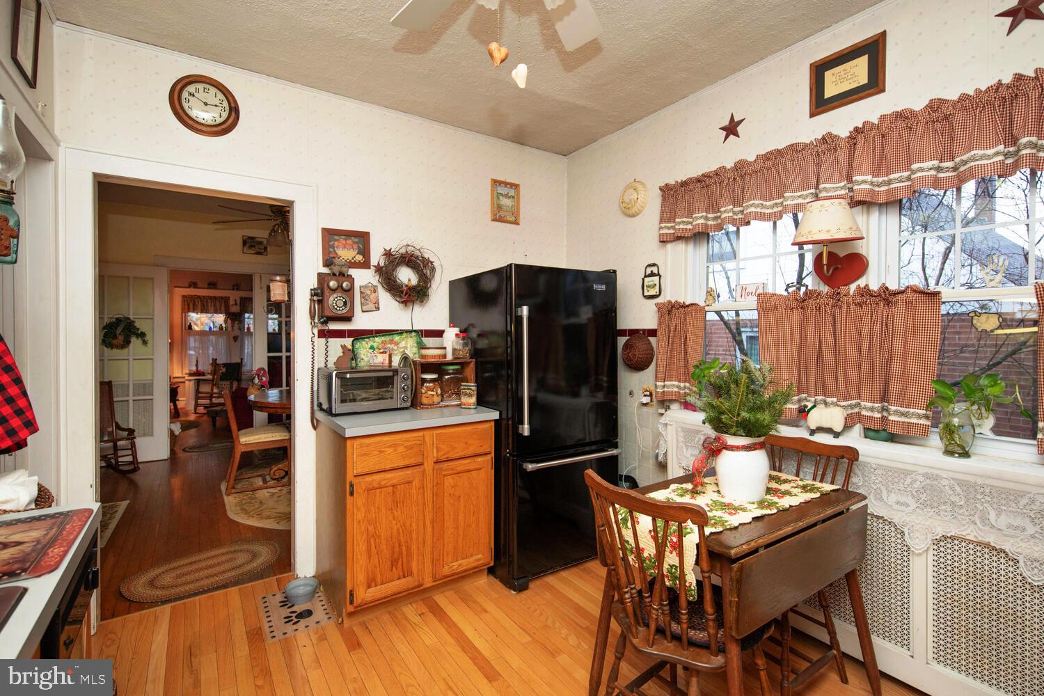 GLENSIDE - Residential