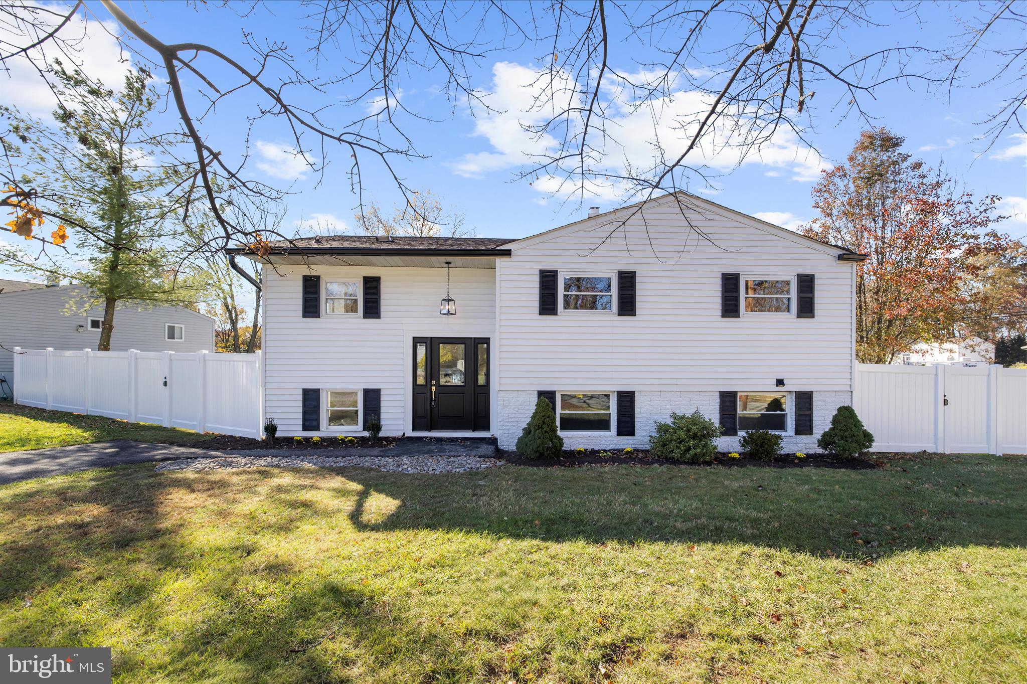 TWIN RIDGE - Residential