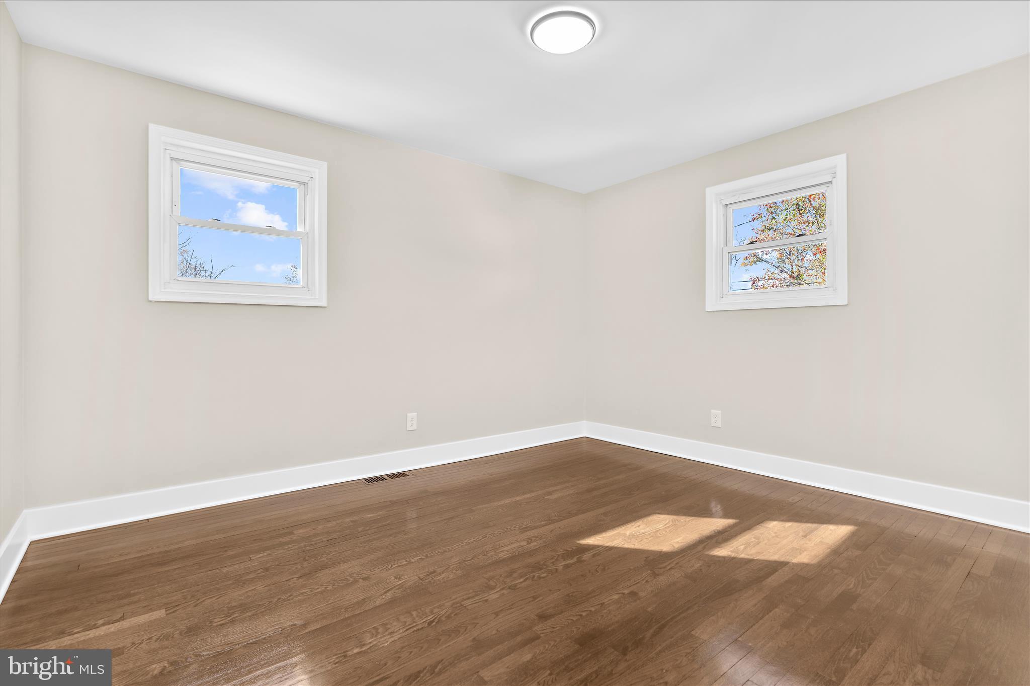 TWIN RIDGE - Residential