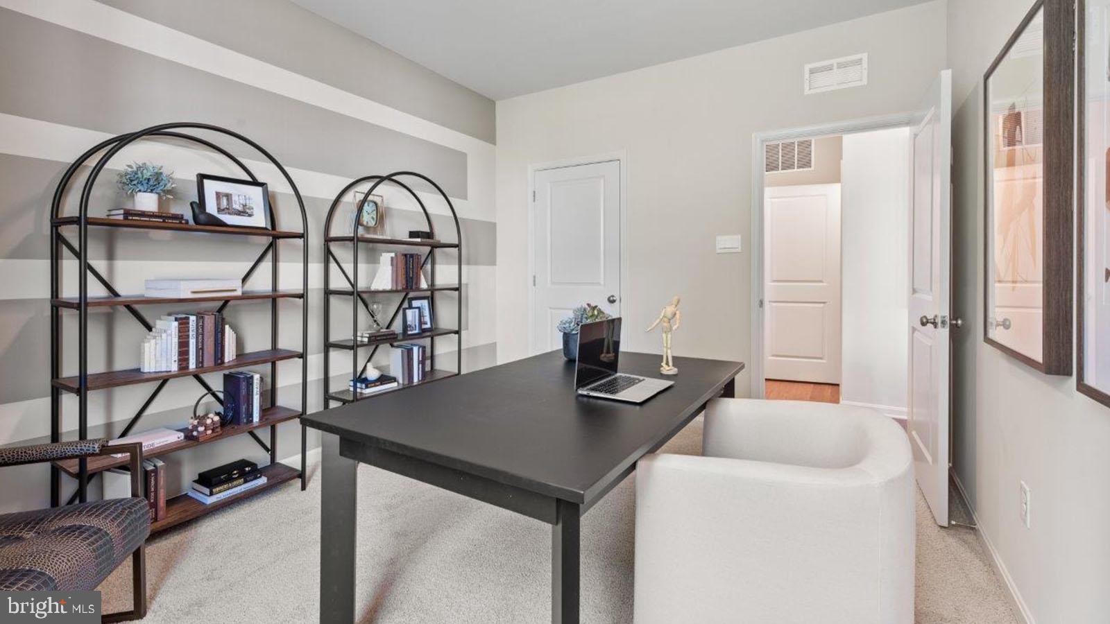 CREEKSIDE ESTATES - Residential