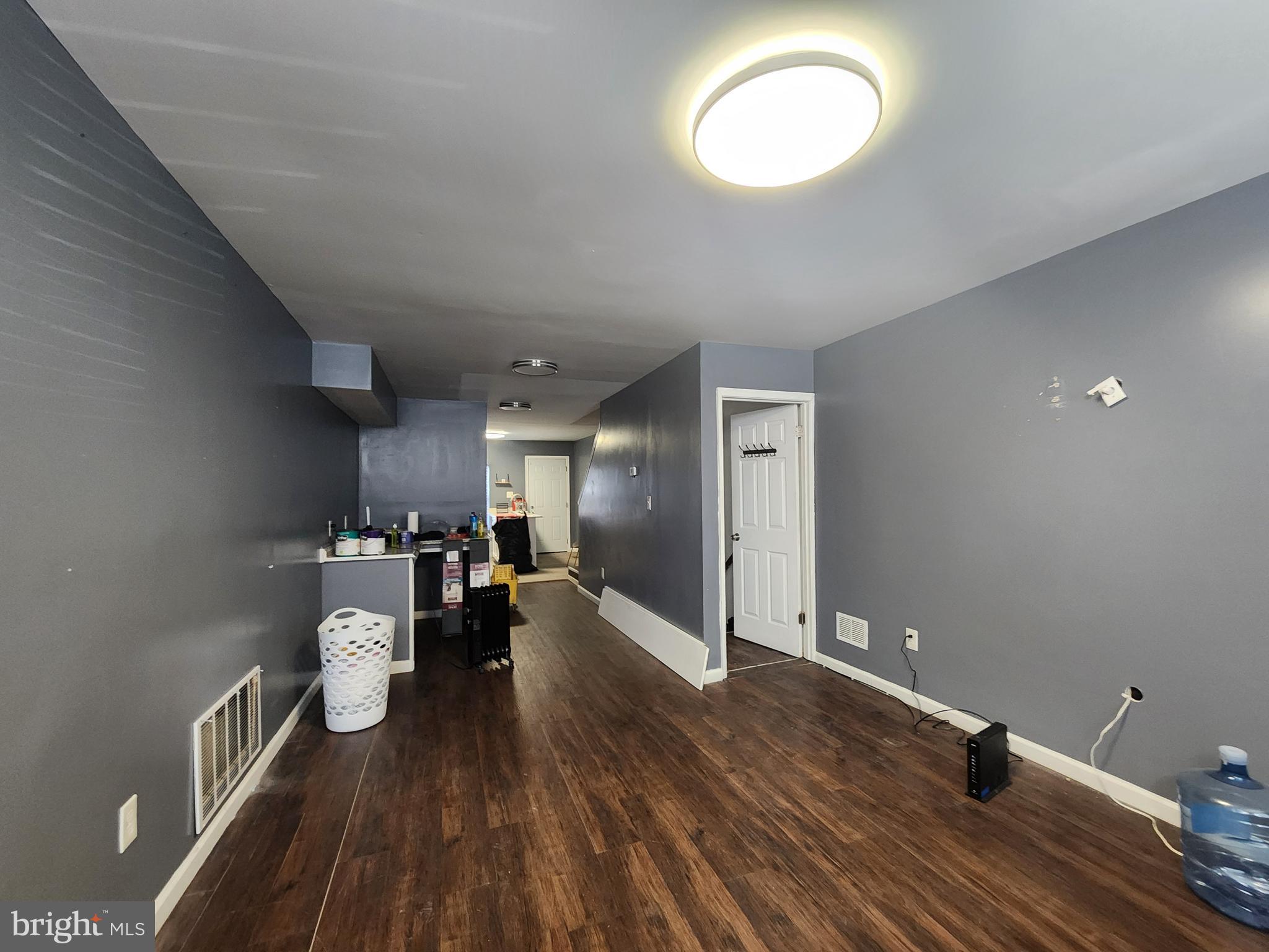 FRANKLIN SQUARE HISTORIC DISTRICT - Residential