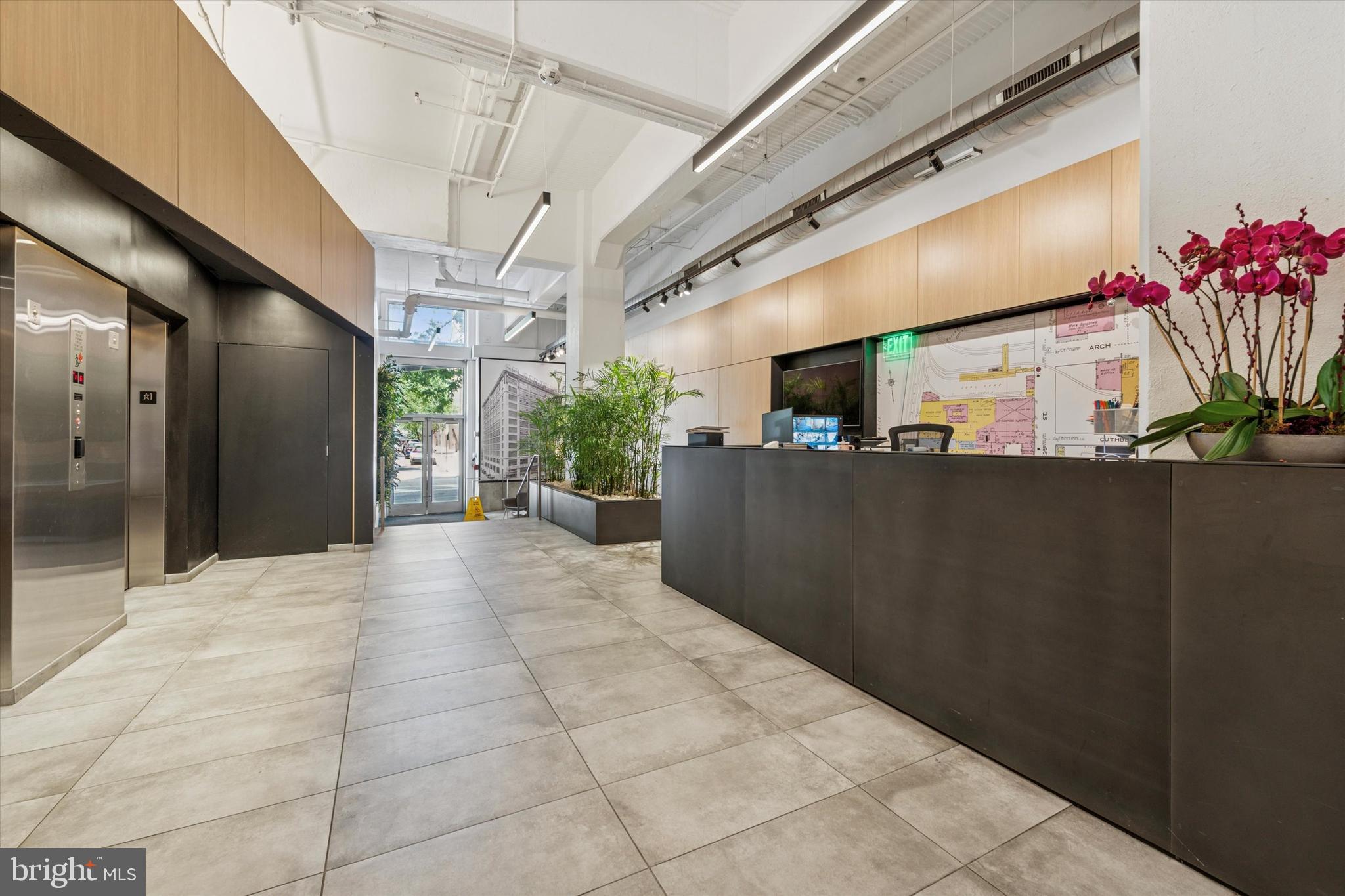 2200 ARCH STREET 1009