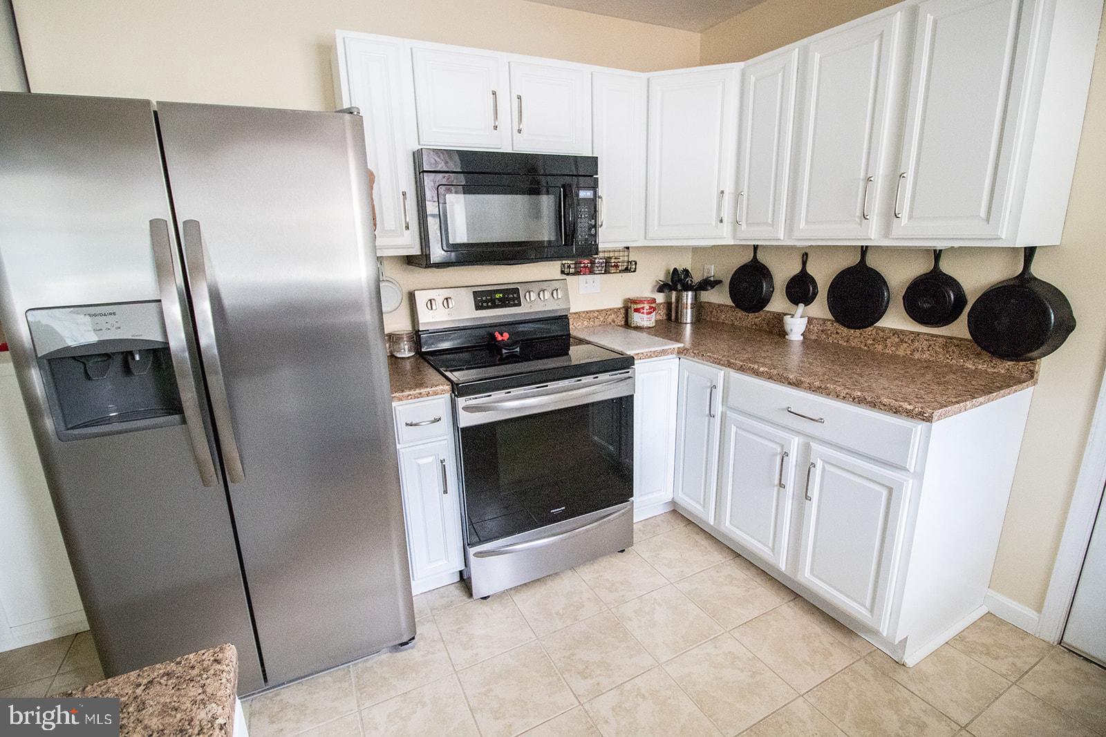 BAY BERRY - Residential