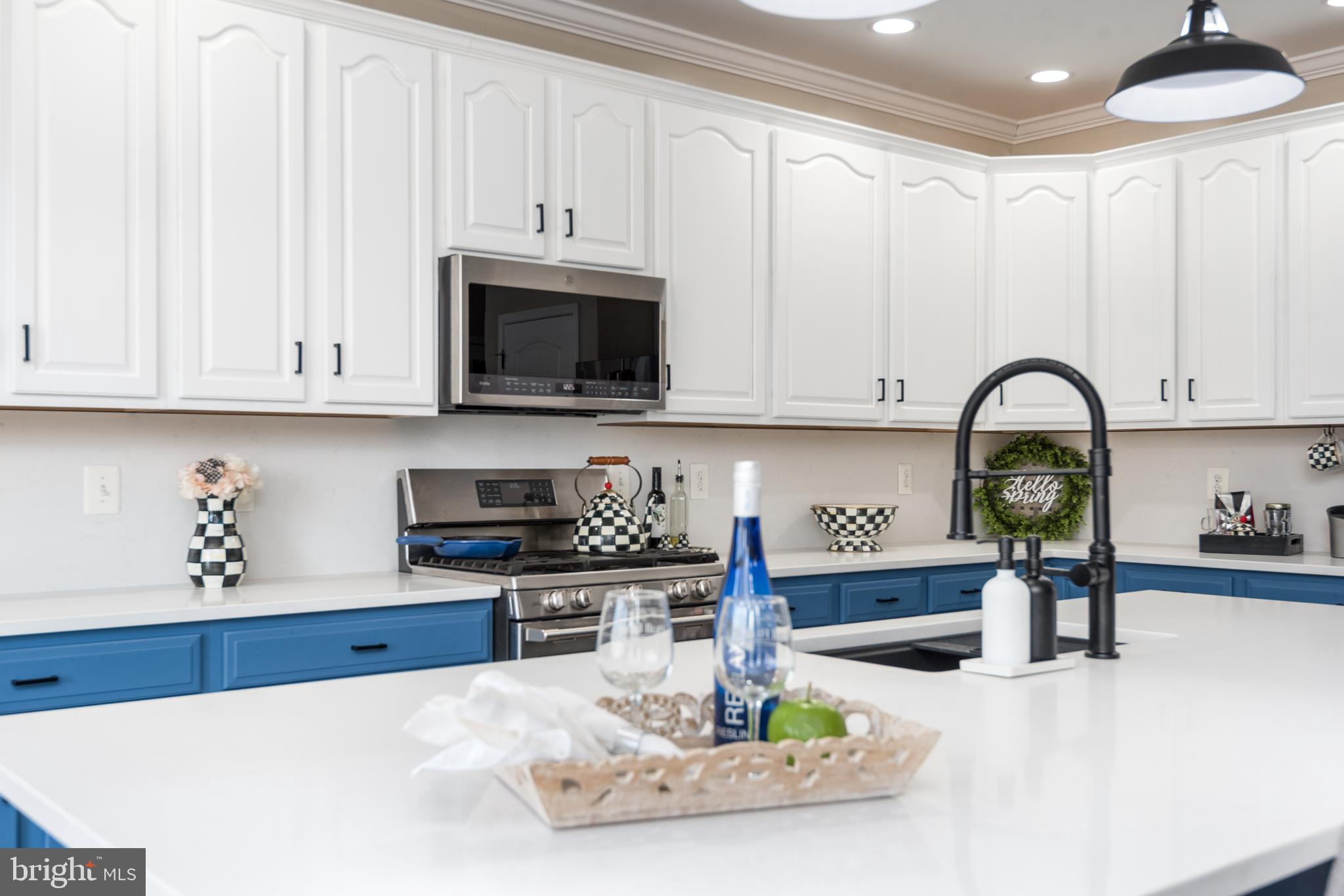 DOMINION VALLEY COUNTRY CLUB - Residential