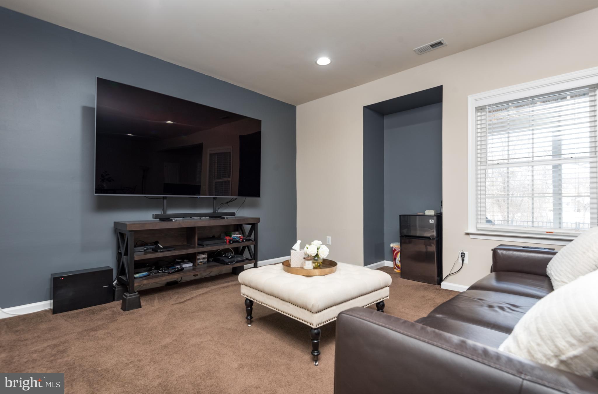 DOMINION VALLEY COUNTRY CLUB - Residential