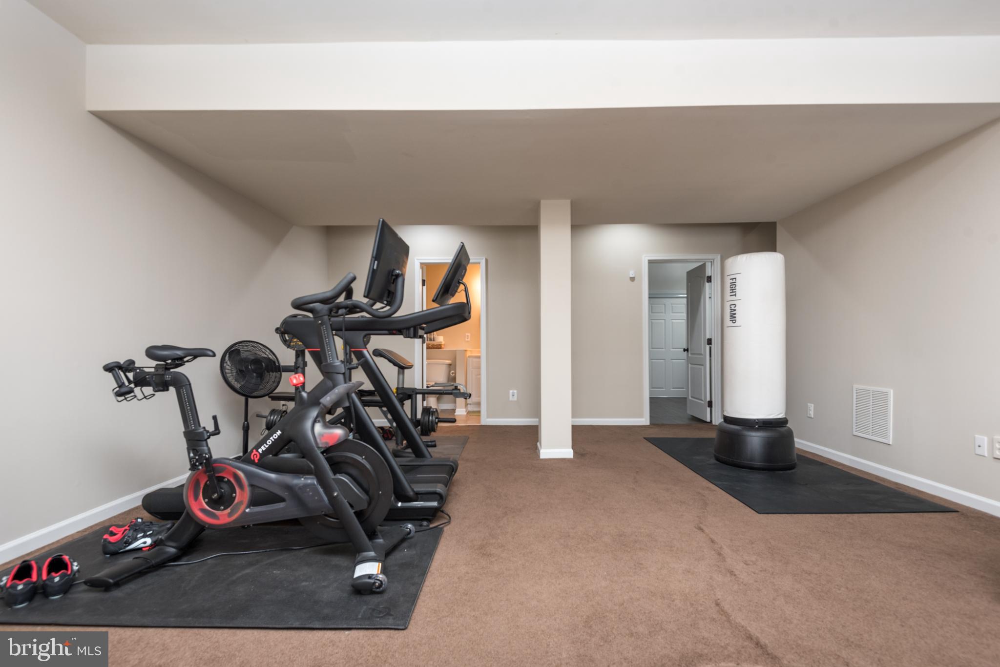 DOMINION VALLEY COUNTRY CLUB - Residential