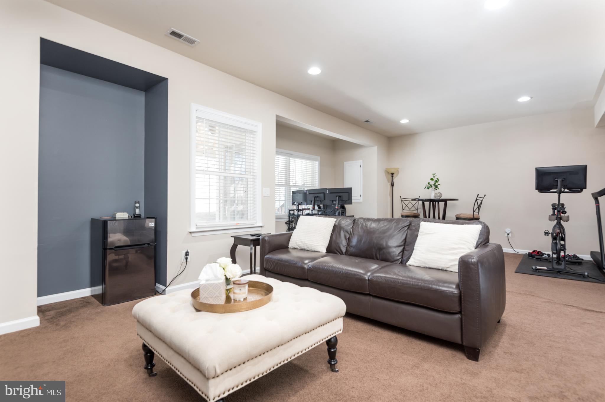 DOMINION VALLEY COUNTRY CLUB - Residential