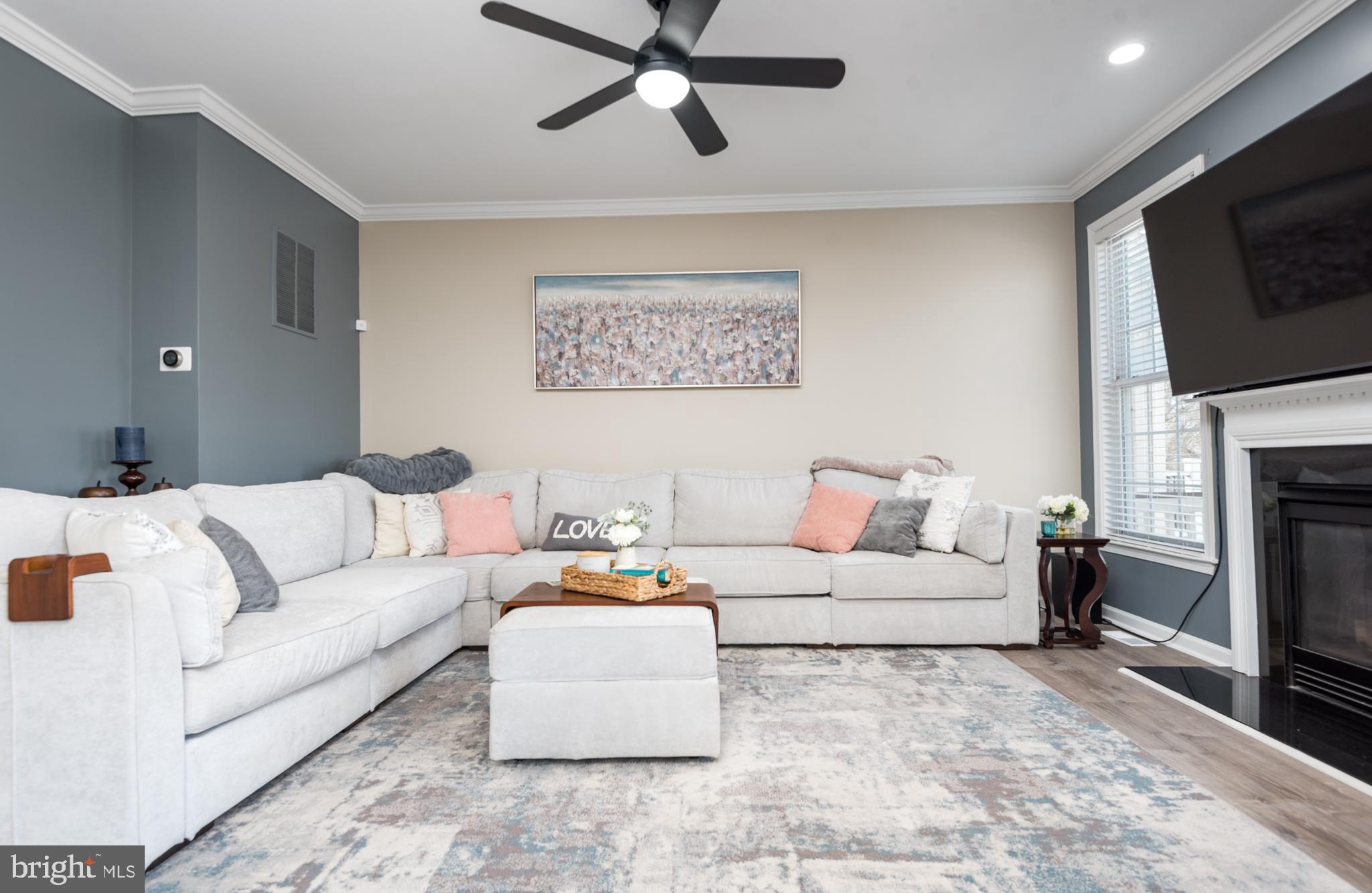 DOMINION VALLEY COUNTRY CLUB - Residential