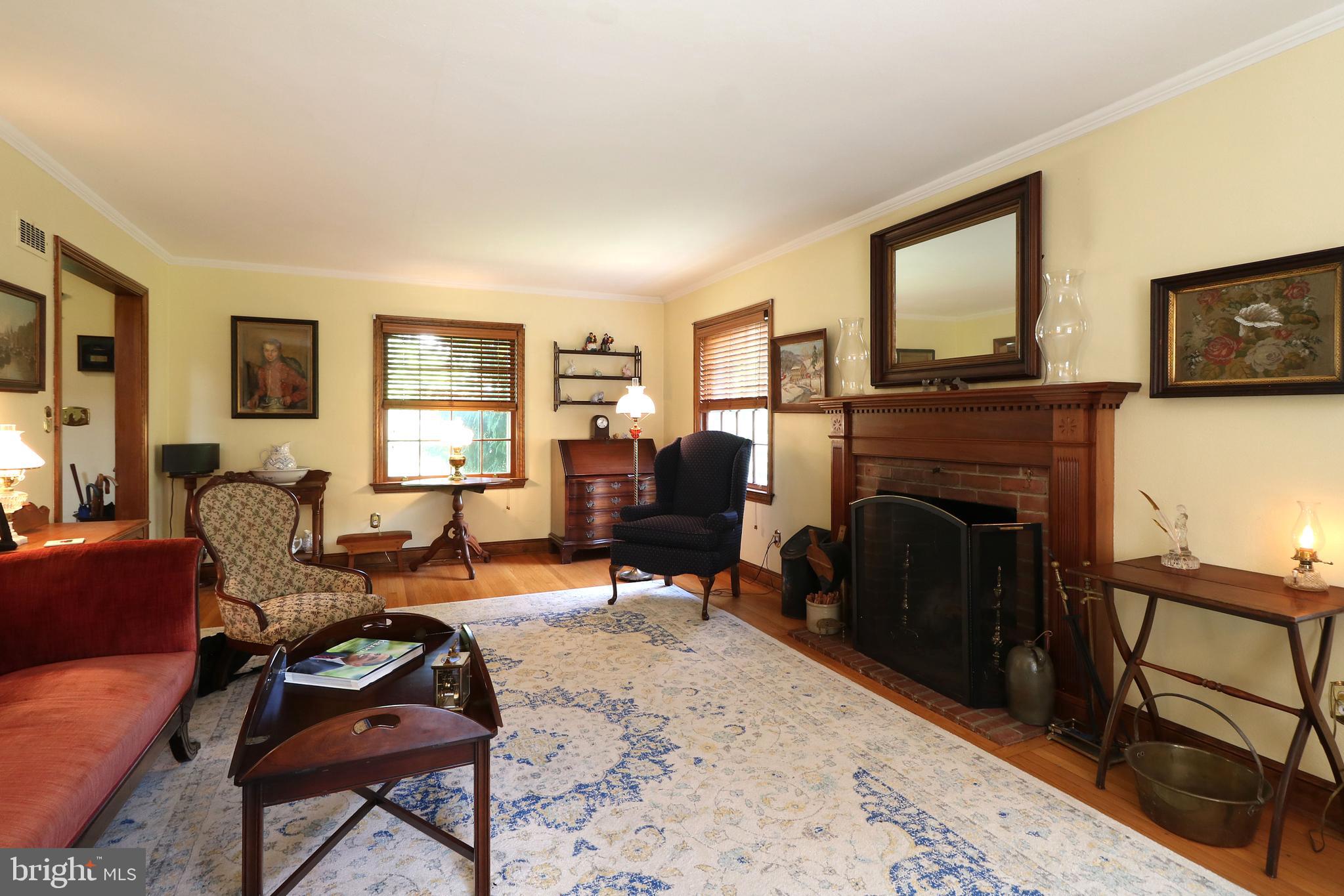 COLLEGE HEIGHTS - Residential