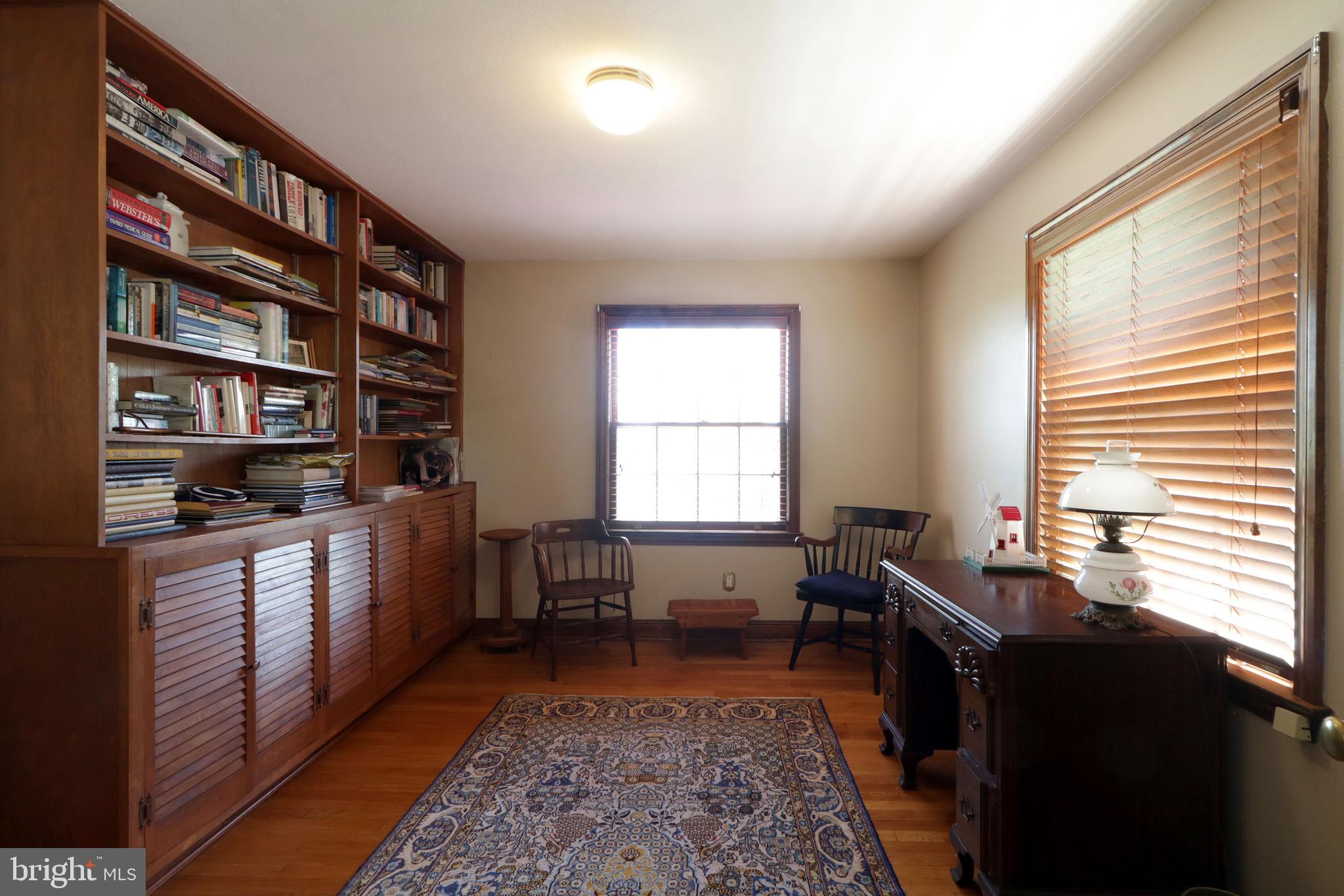 COLLEGE HEIGHTS - Residential