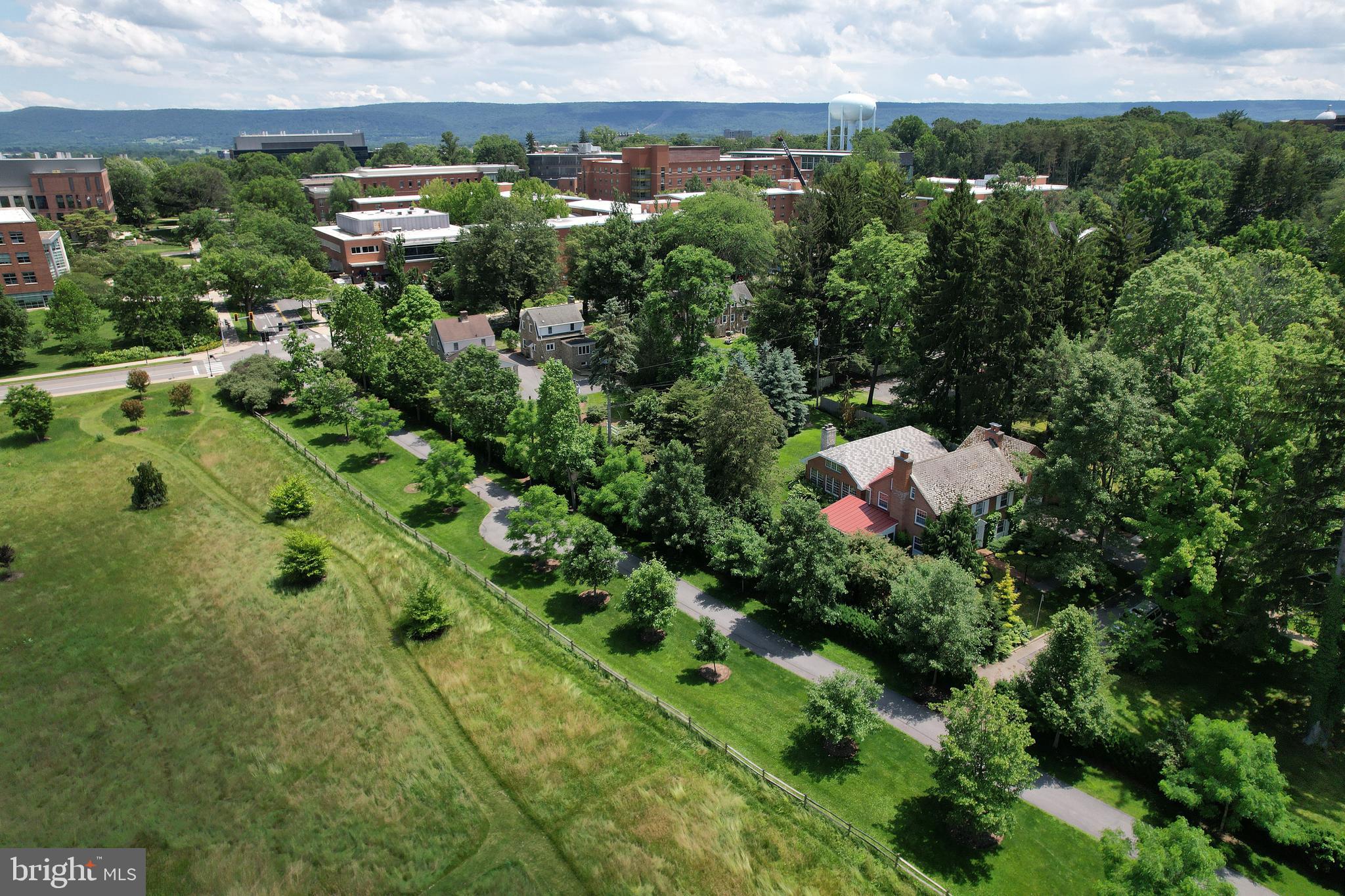 COLLEGE HEIGHTS - Residential